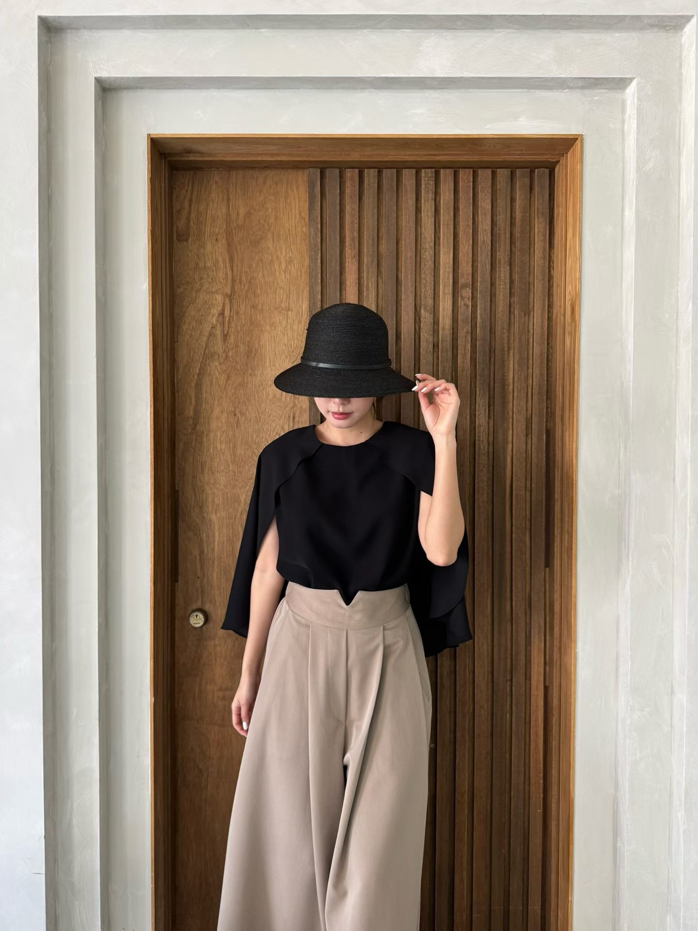 MG11_05 小V特色褲頭長褲 (3色)