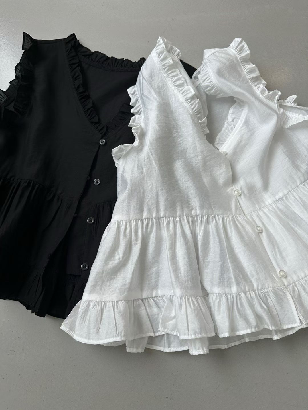 輕盈ruffles vest 