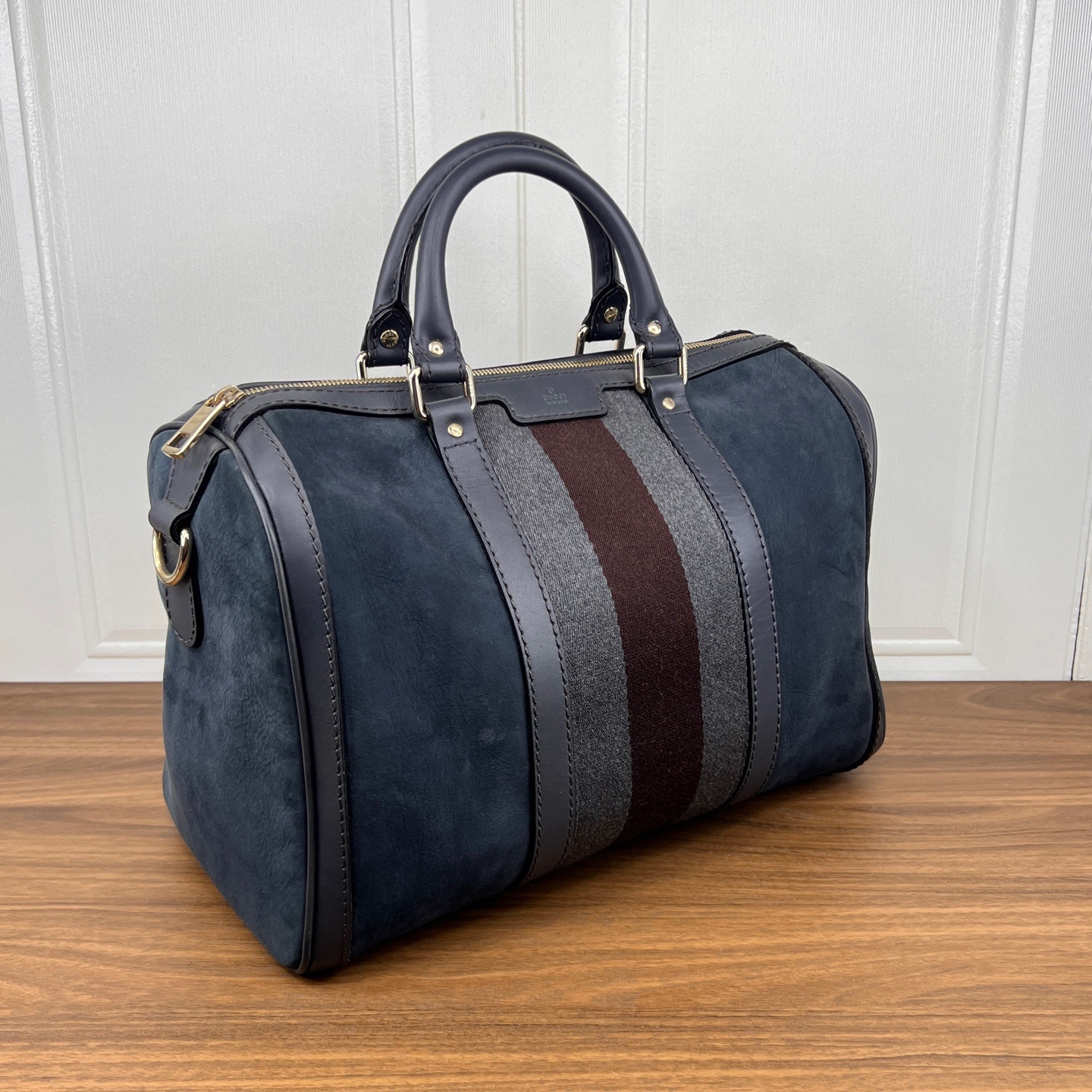 【預訂貨品】Gucci 霧霾藍色荔枝紋牛麂皮波士頓