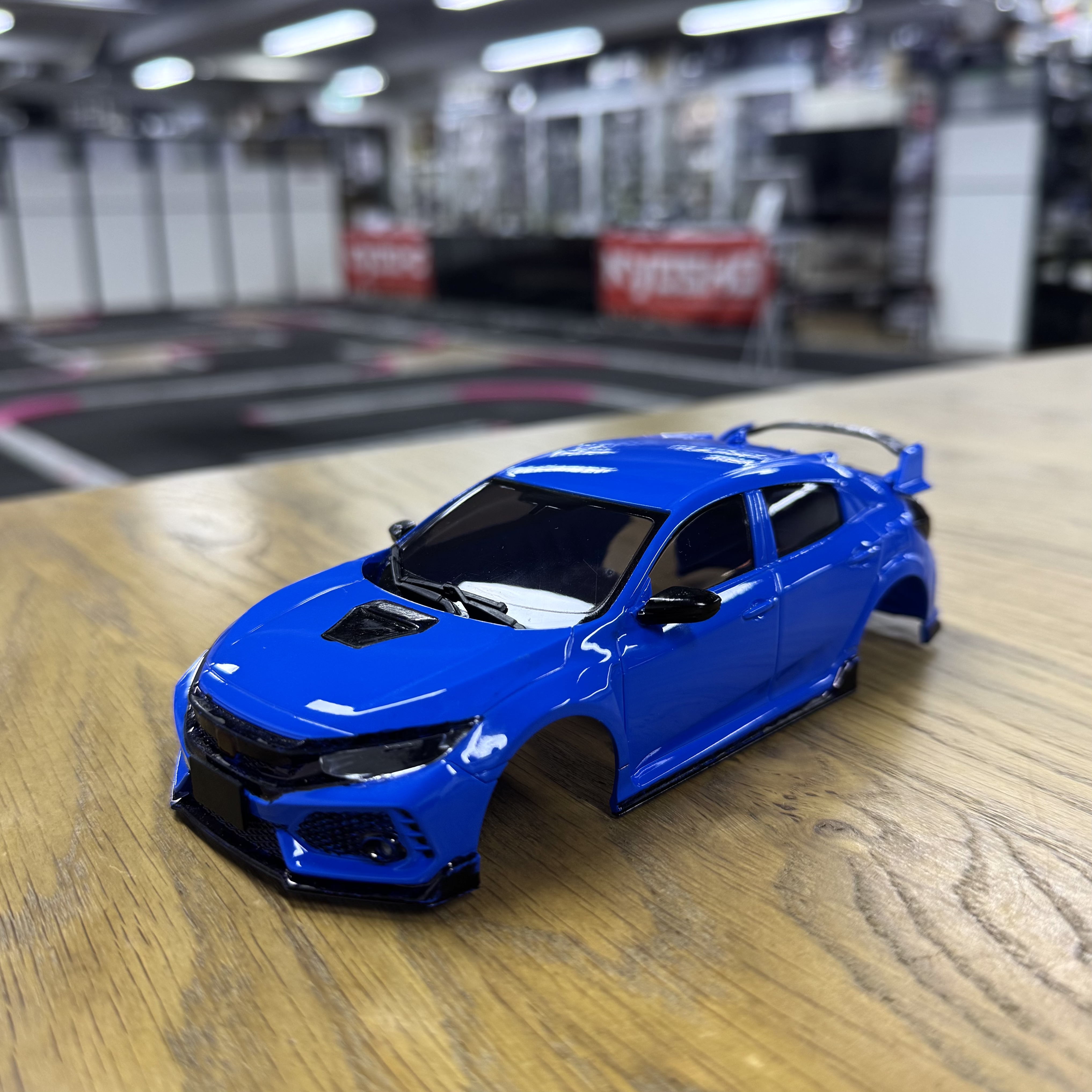 Honda CIVIC TypeR FK8 Blue