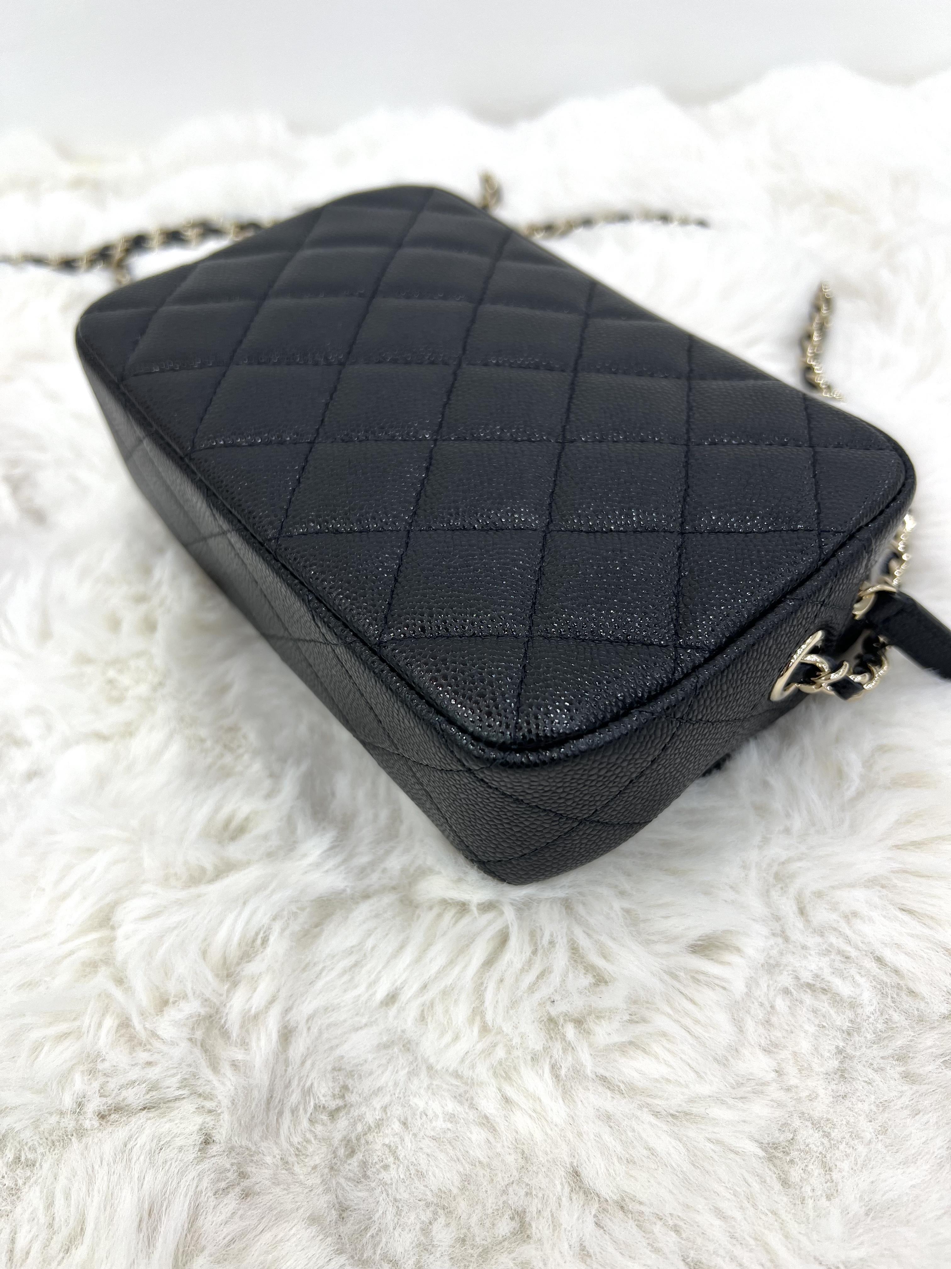 Pre-owned Chanel Matelasse Classic Chain Clutch / Product Code: 080921