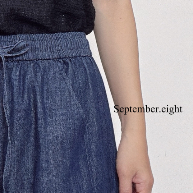 深藍直身牛仔褲