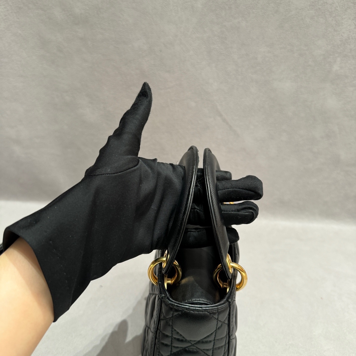 【預訂貨品】Dior Lady Dior三格黑金羊皮戴妃包