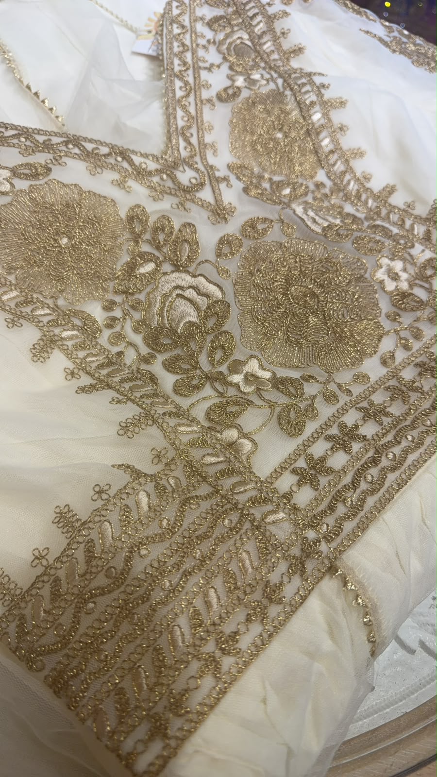 3529 White Chiffon Greek Theme Golden V Neck OP 47"
