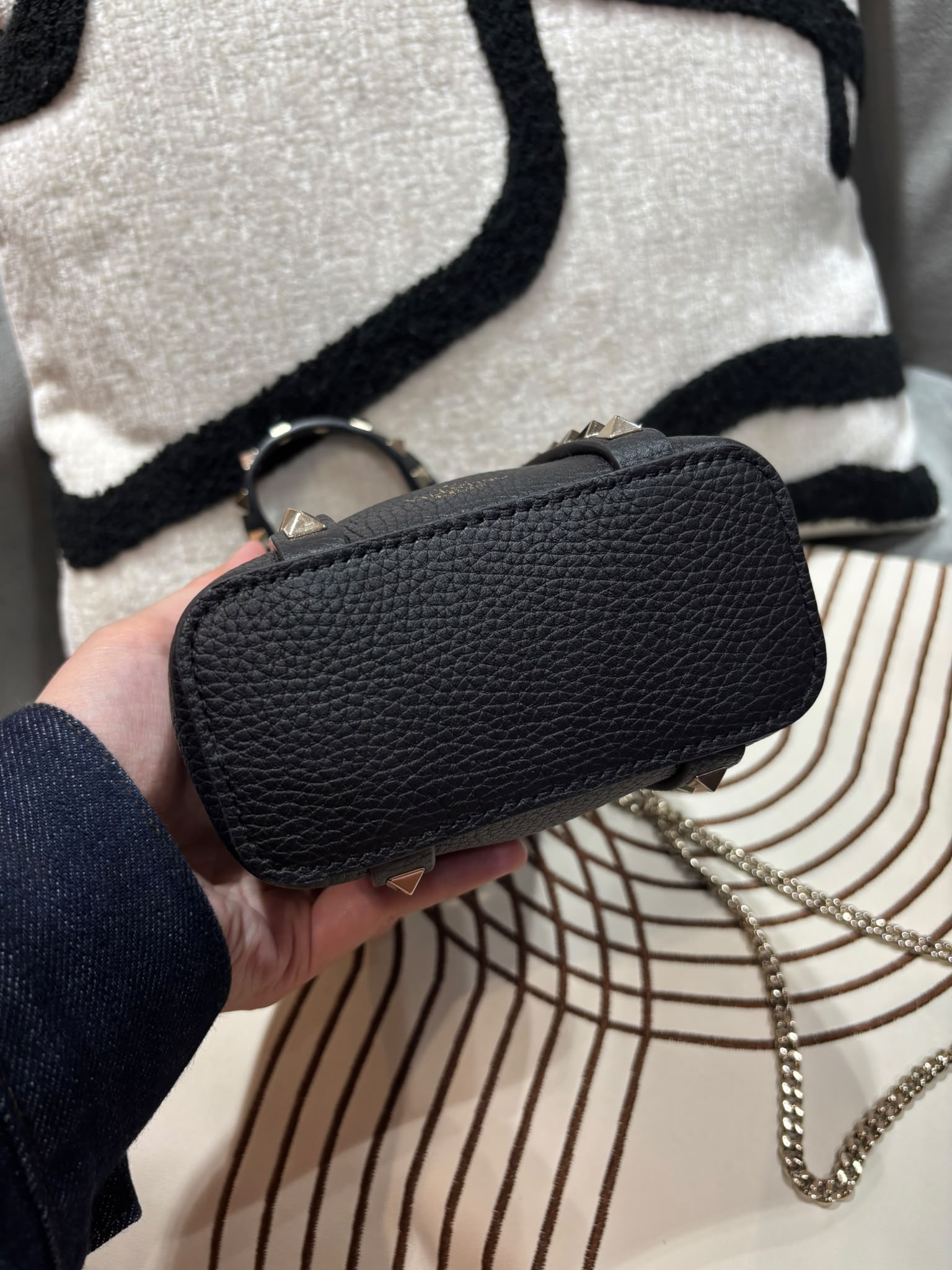 Valentino Mini Bucket 2Way Bag 黑色 100%Authentic, 99%New