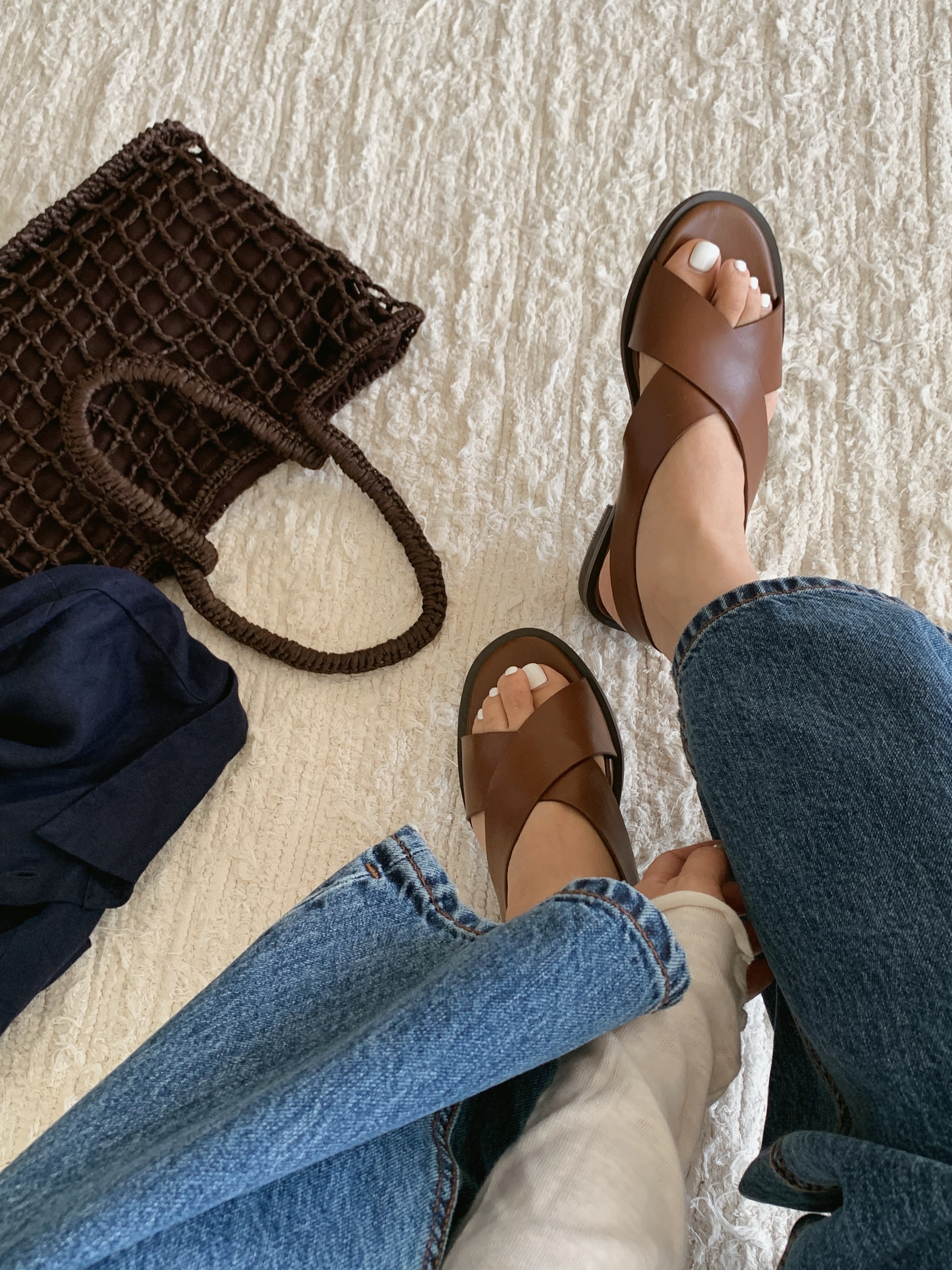 Cross Strap Sandals (2 colors)