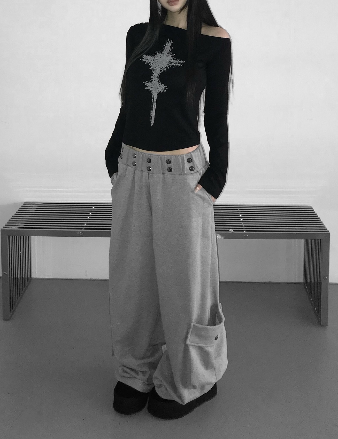 Nova Snap Wide-Leg Cargo Pants