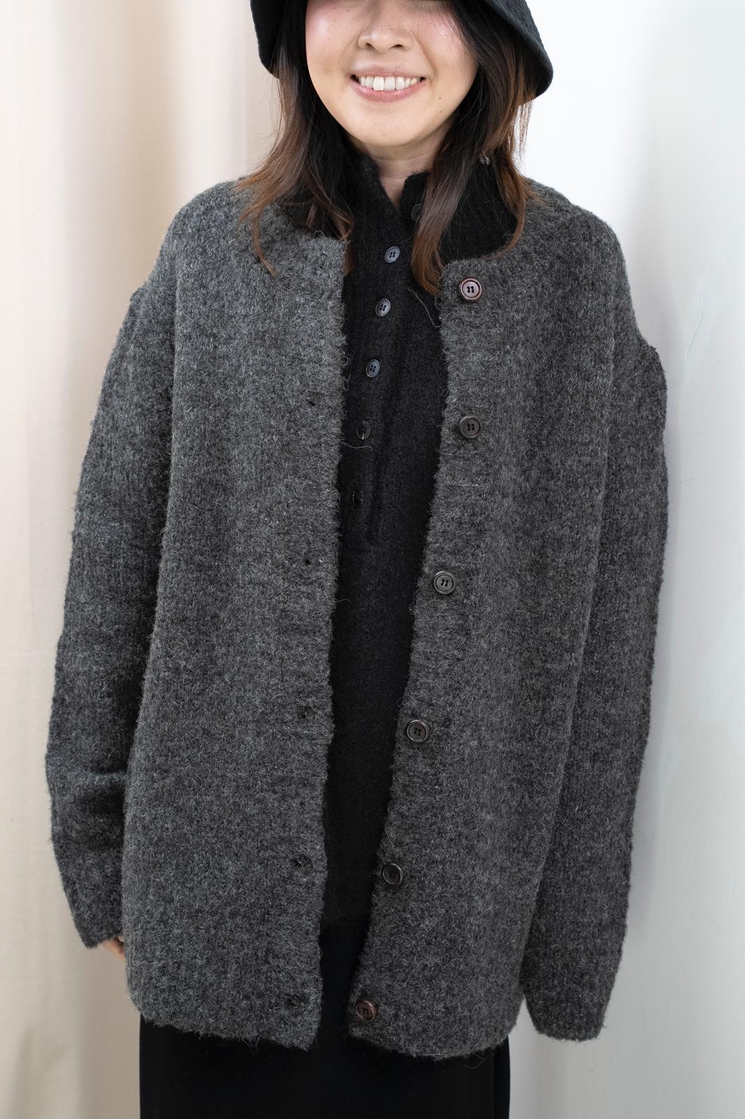 排扣造型大冷衫（灰色）