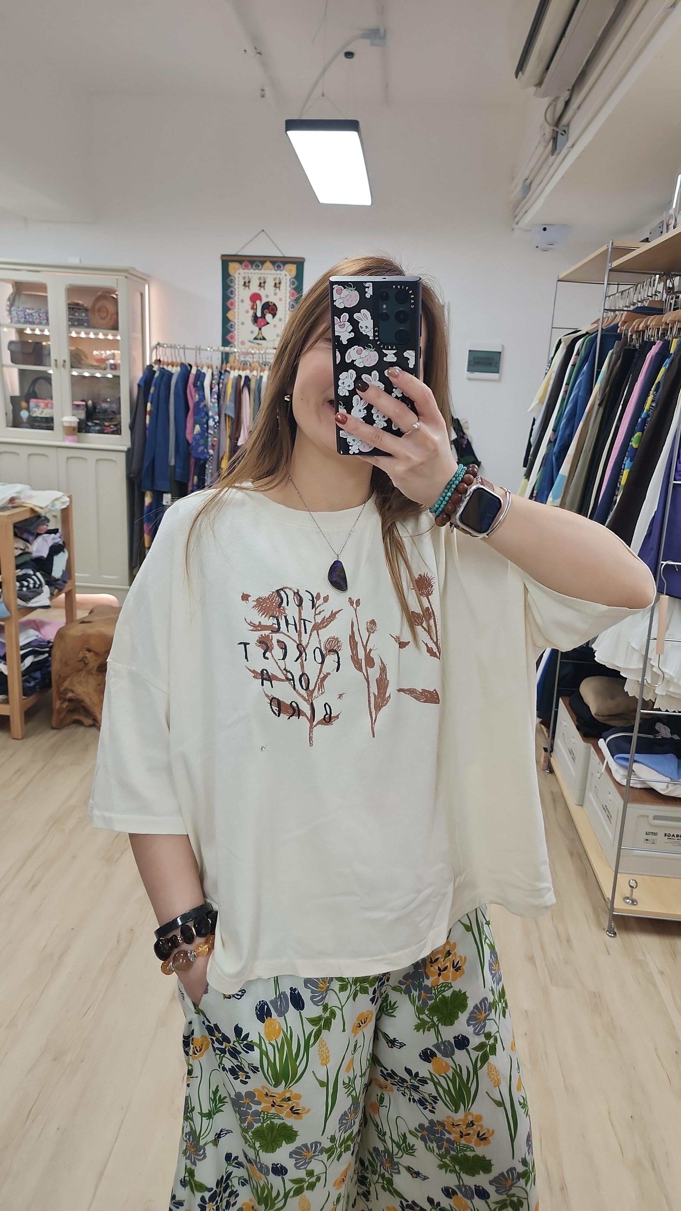 韓國米白花花字母印圖棉Tee