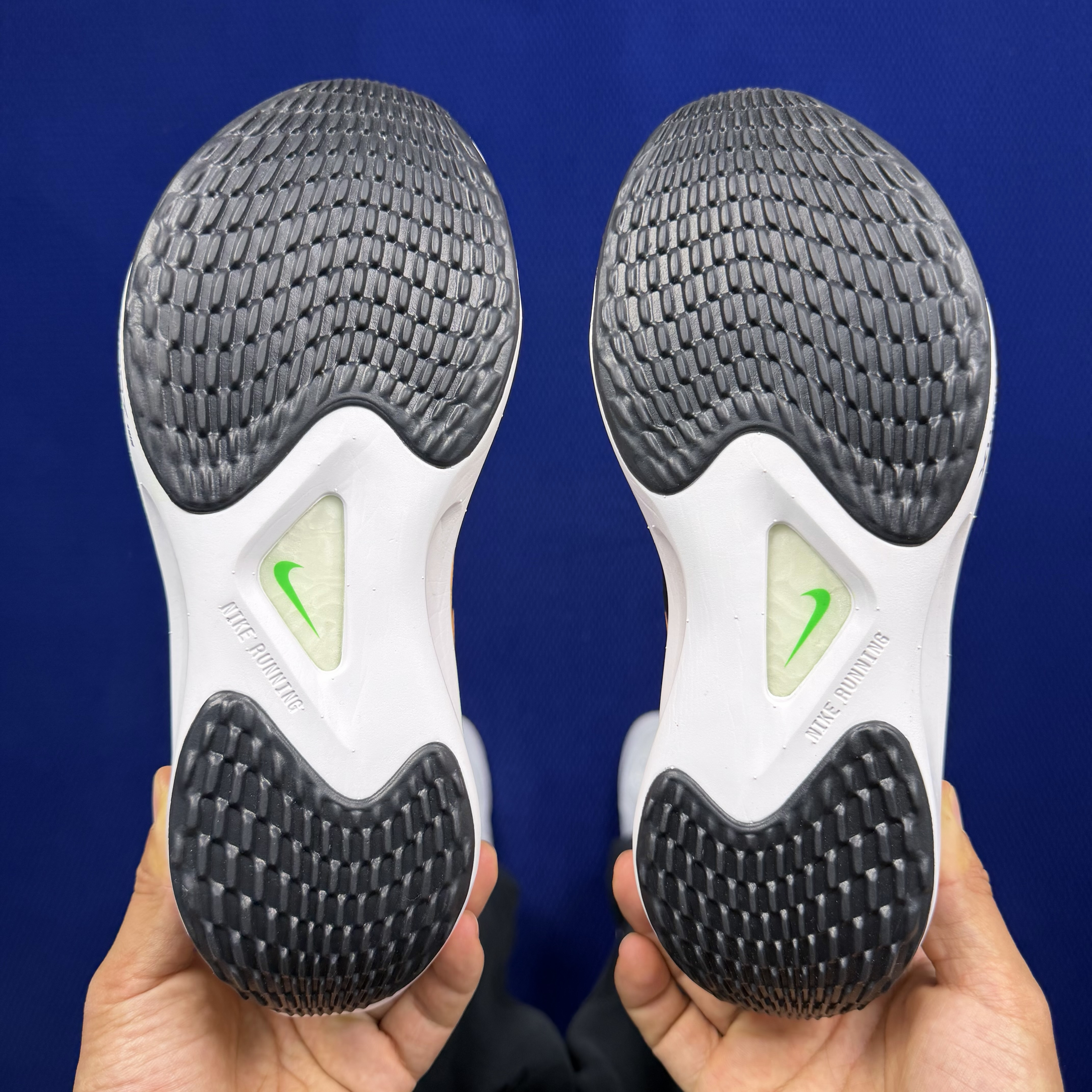 Nike Zoom Fly 5 DM8974-800