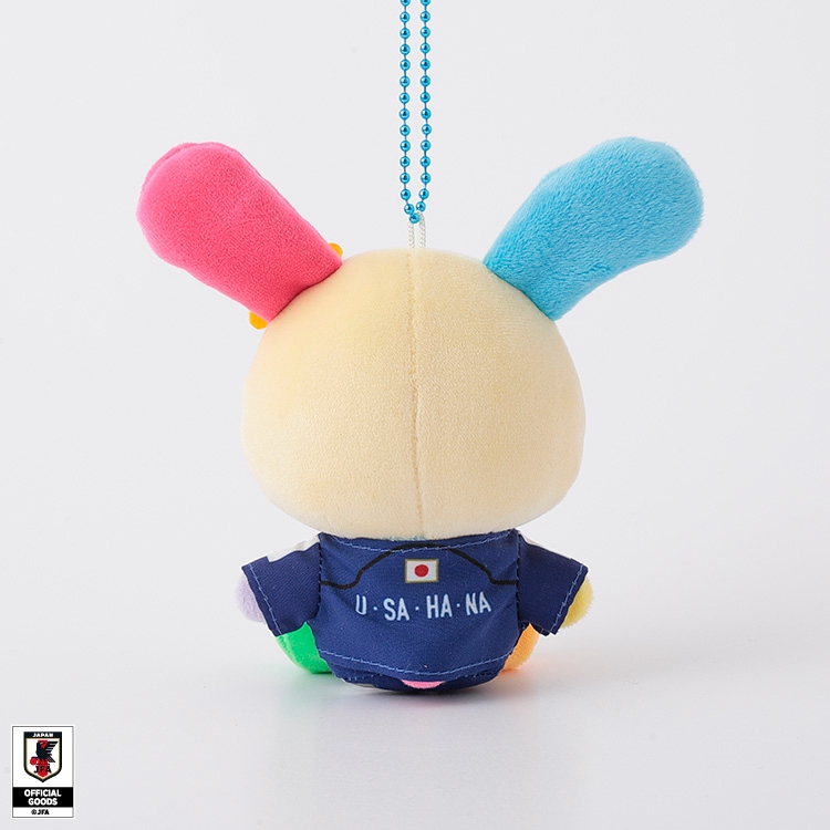 🌸 【預訂】U・SA・HA・NA 公仔掛飾 - Sanrio x Japan National Football Team Ver. 2026