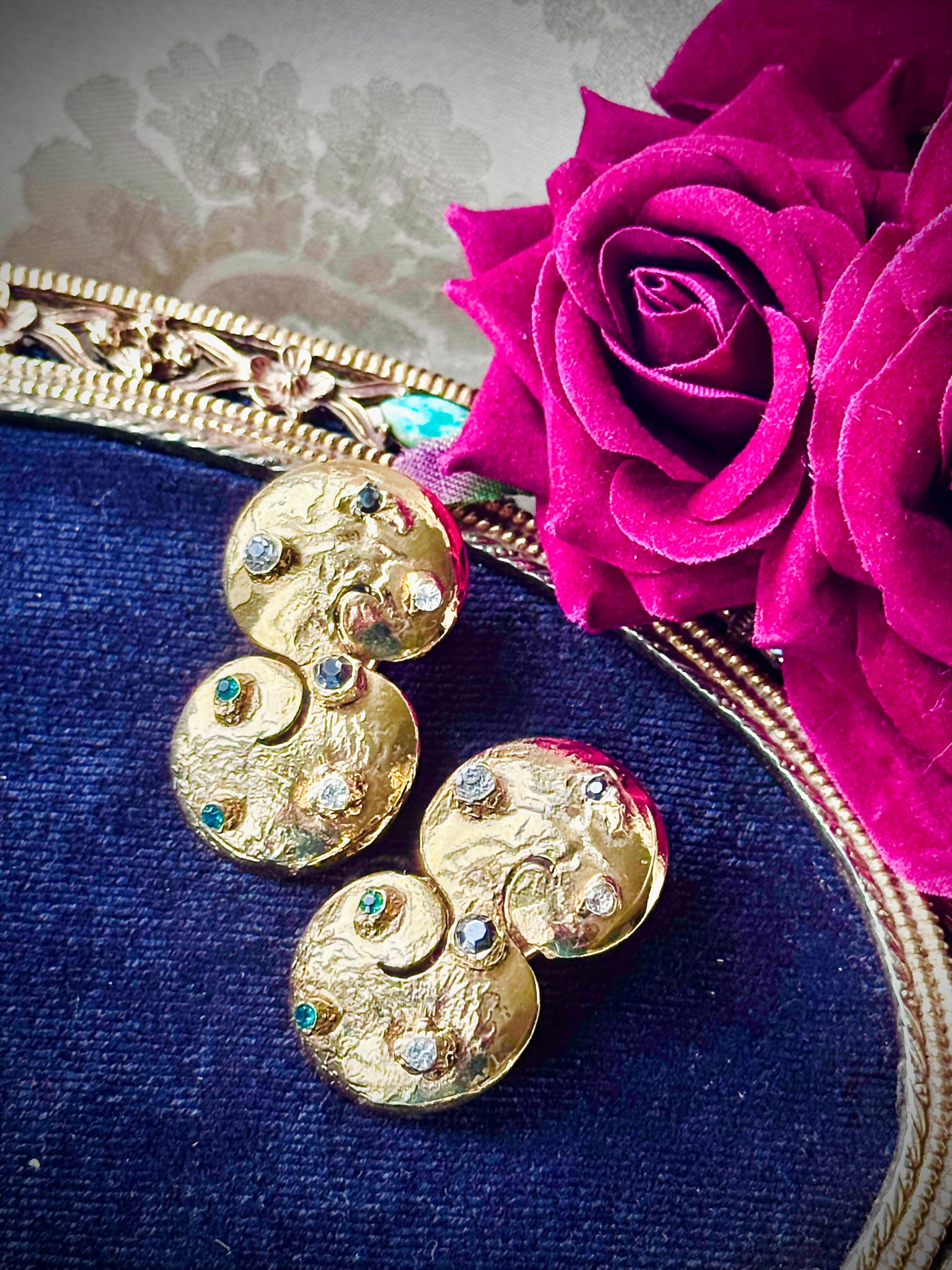 C.a. 1980s Handmade Artistic Statement Clip Earrings from Canada (MT2589-32)
