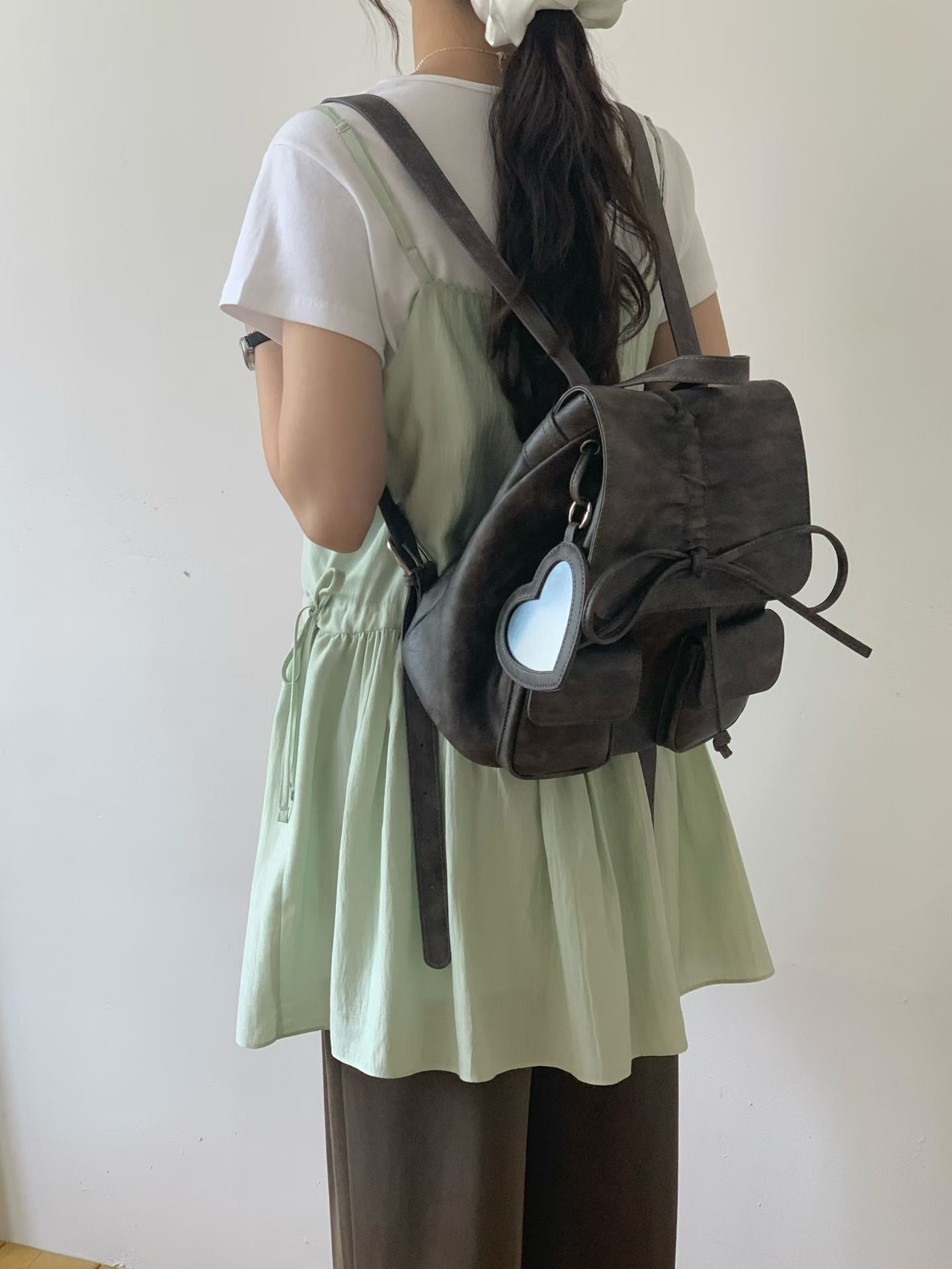MILAE 復古洗水感蝴蝶結雙口袋後背包