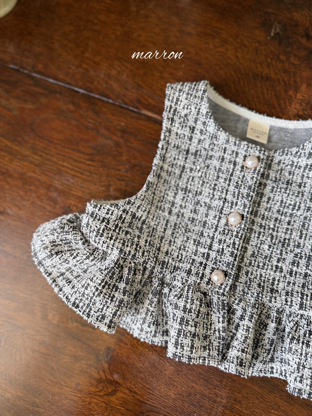 AW6102 Top