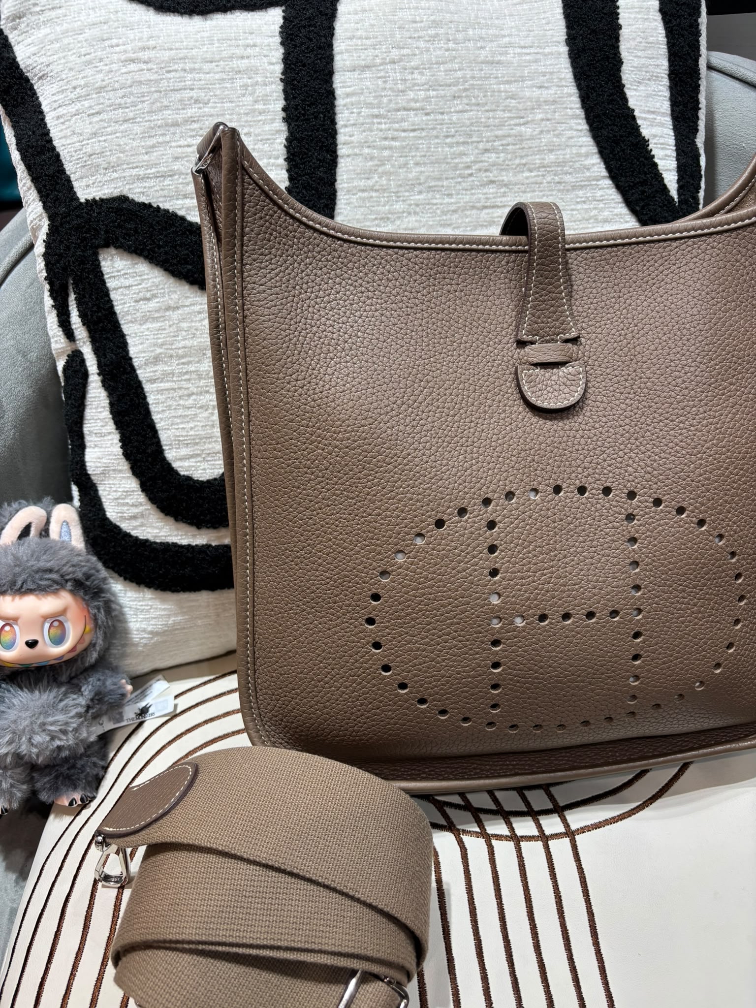 Hermes Evelyne 29 大象灰銀扣 Stamp D 100%Authentic, 98%New ✅Dust bag