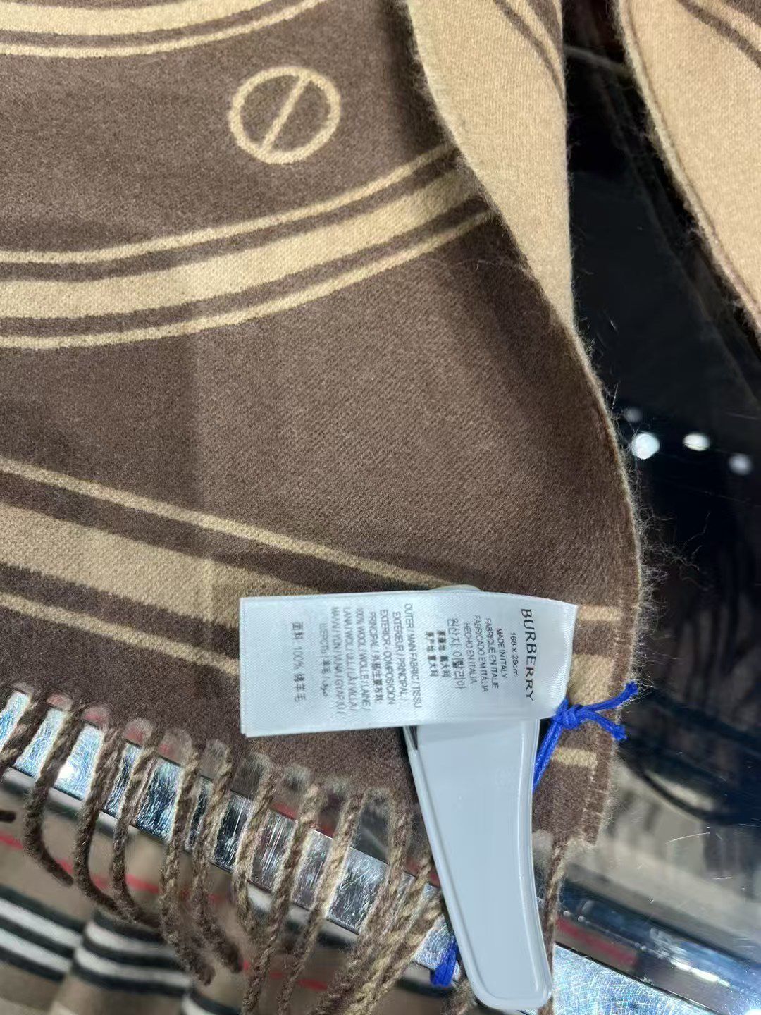 預購 Burberry🌈🌈折扣款 羊毛圍巾🧣all sale