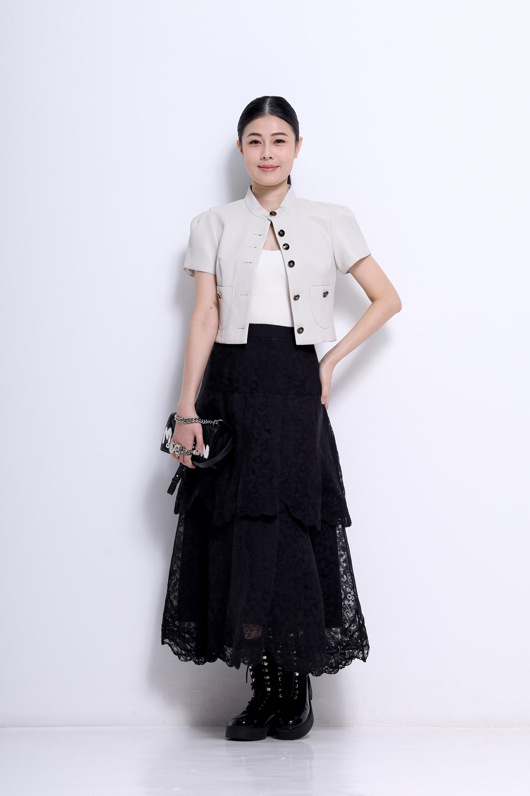 CB2707 STAND COLLAR TWO POCKET BUTTON BLOUSE