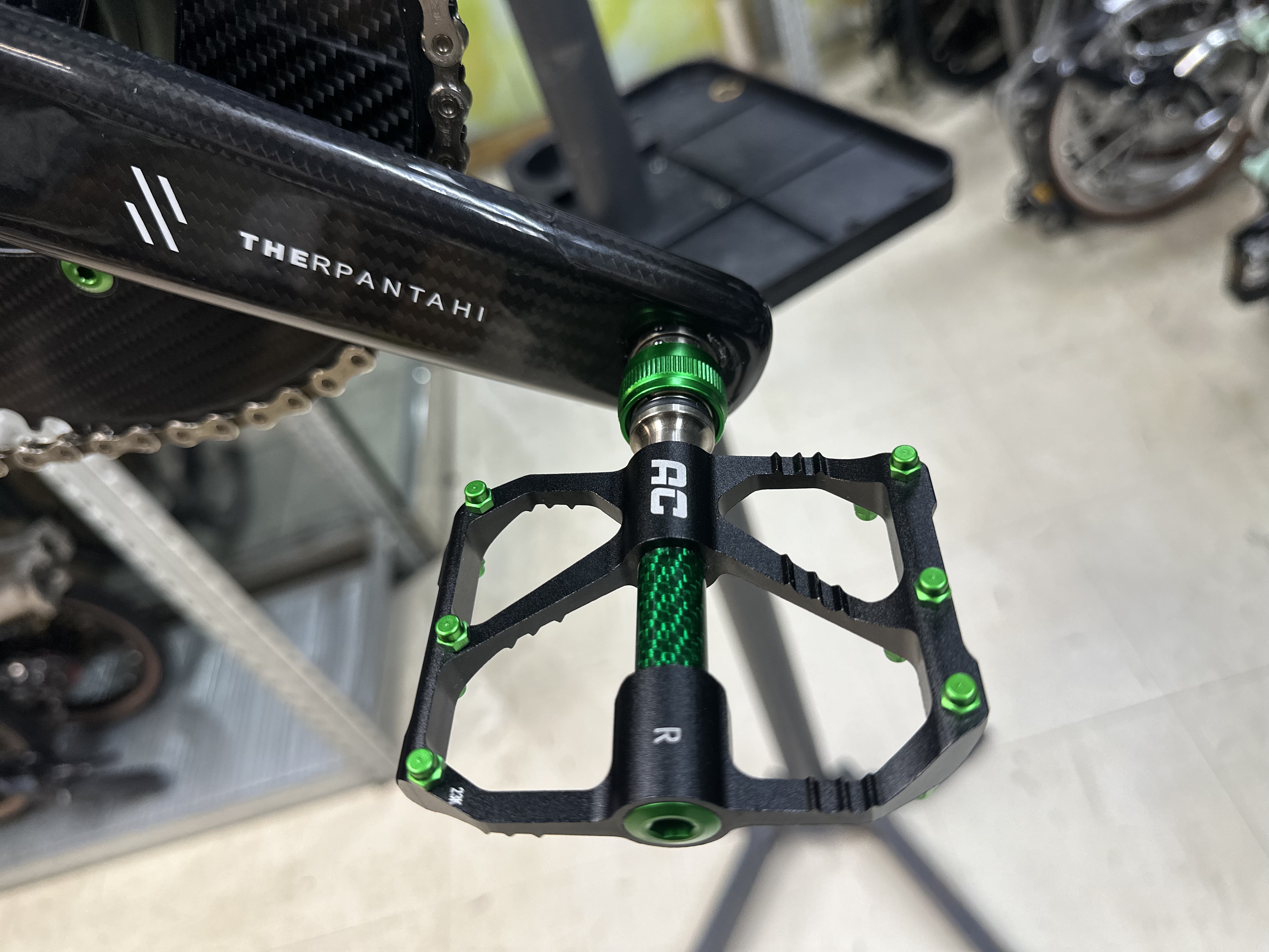 Java Neo Jair  349 Carbon (綠綠)店長限定 