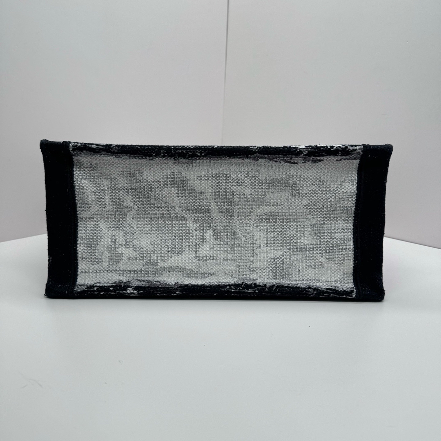 Pre-Owned Dior Booktote / Product Code: 26040718