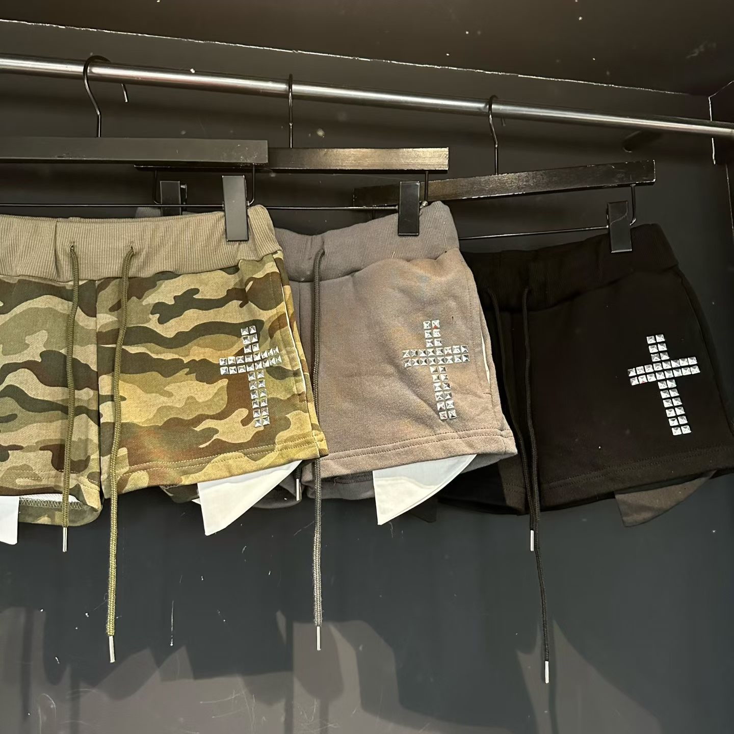 韓國十字架閃閃短褲