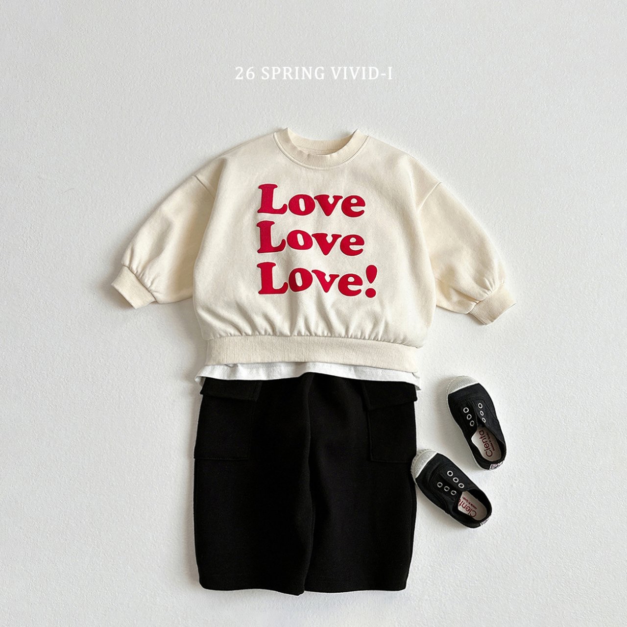 🌸預訂 韓國直送🌸🇰🇷VIVIDI兩色立體Love印花寬鬆衛衣