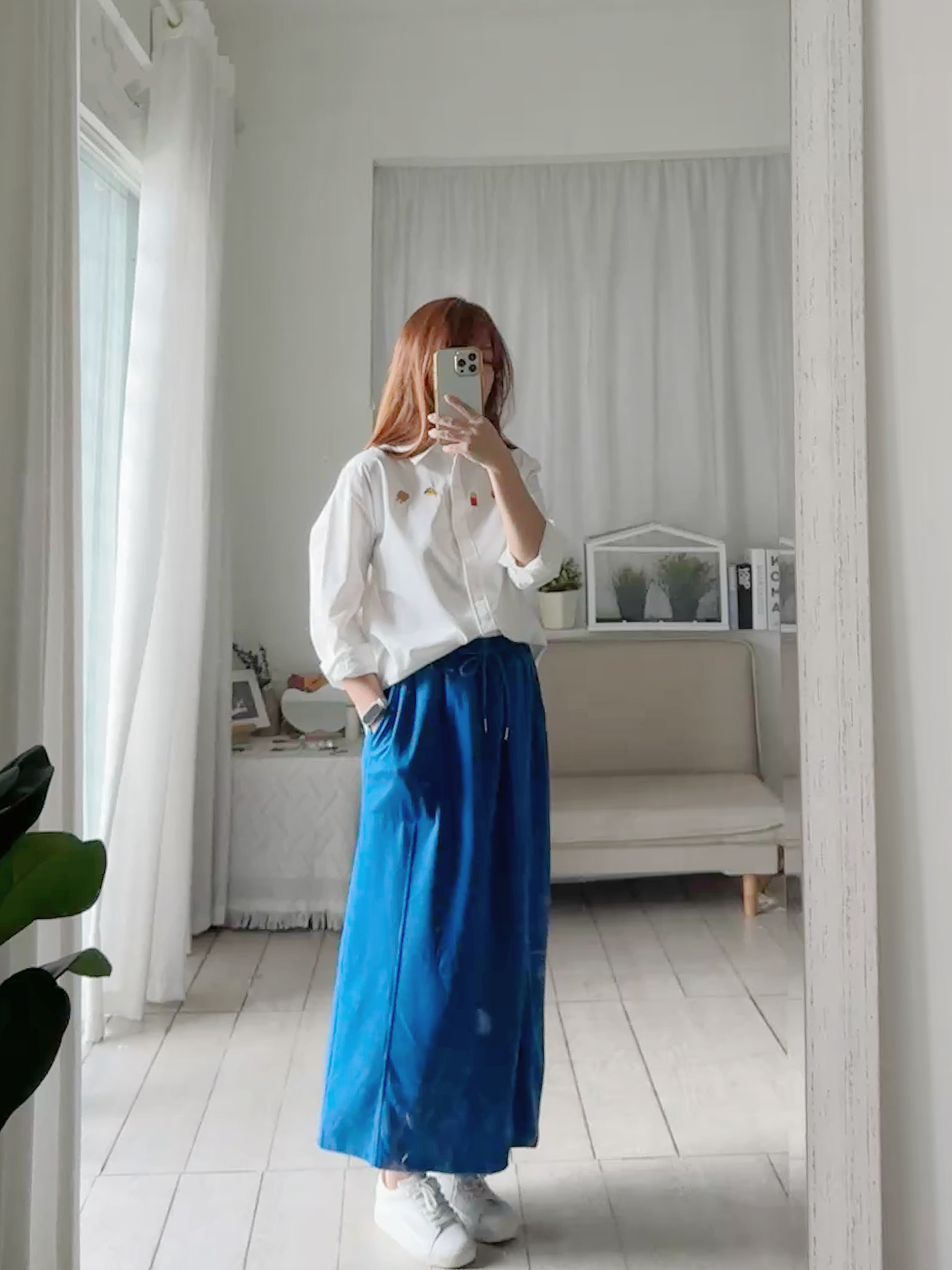 纯色系运动风七分半裙