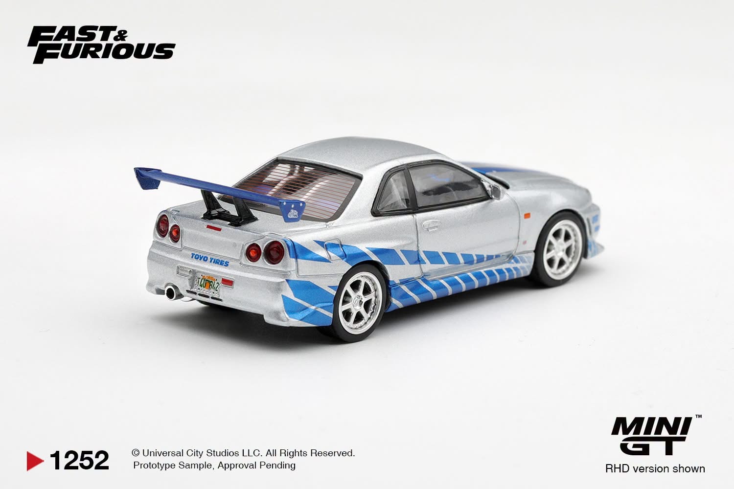 Pre Order - MINI GT ( MGT01252 ) Nissan Skyline GT-R  C-West  "2 Fast 2 Furious"  Brian O'Conner / Blister Packaging / MINIGT 預訂優惠價 Pre-Order Price: HK$116