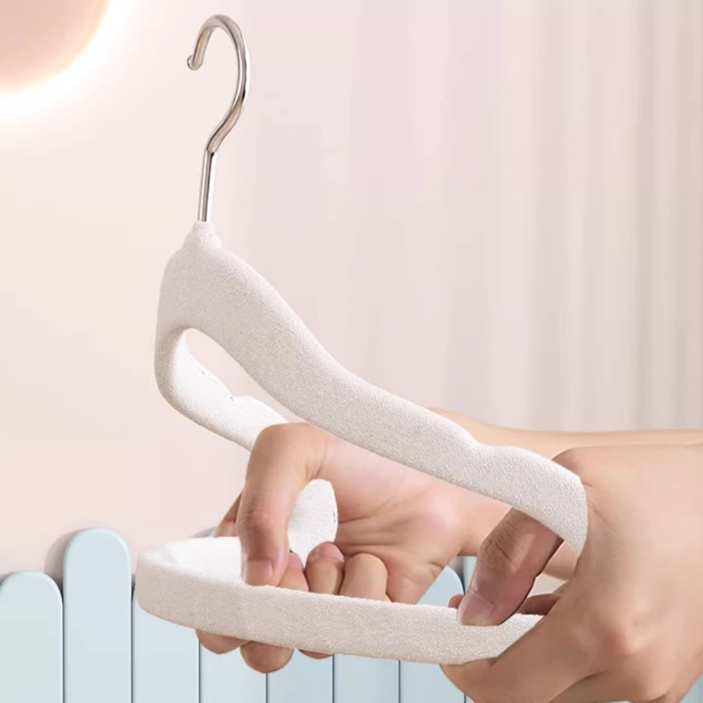 10x 兒童植絨衣架 30*20.5cm 黑色 UB0238