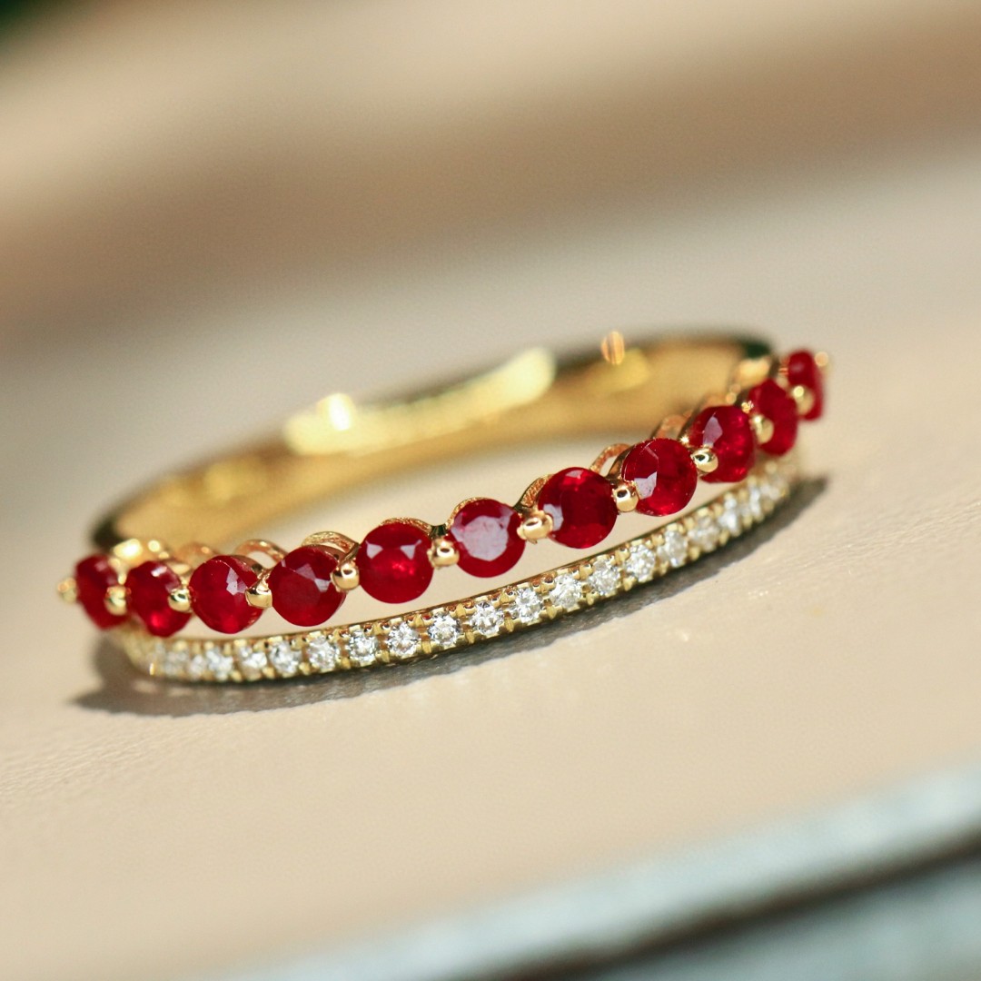 18K紅寶鑽石戒指 R0.67 D0.1 G1.81 S14