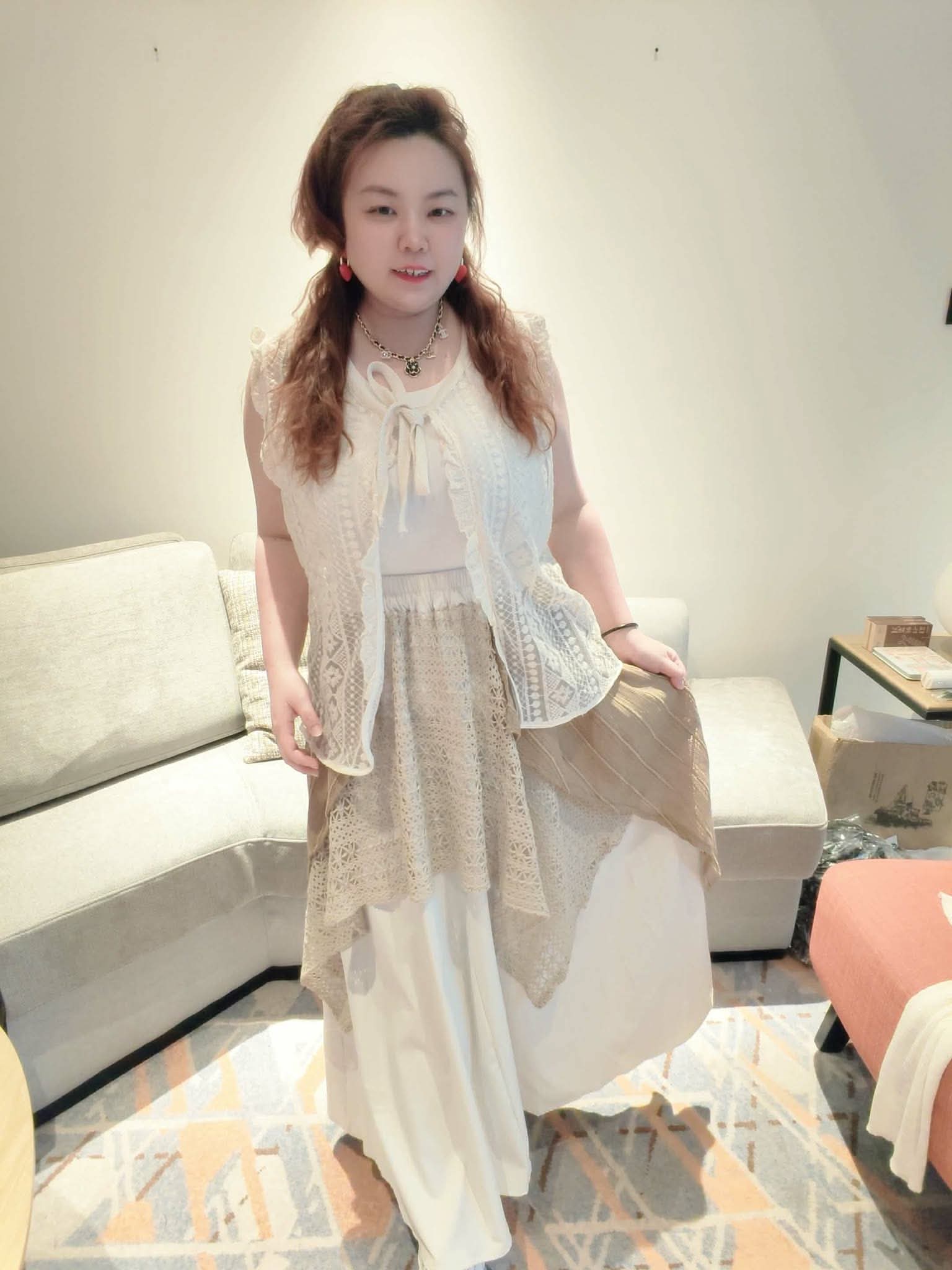 YPB04 2407 韩版不规则拼接蕾丝半身裙（腰围 30-52寸）