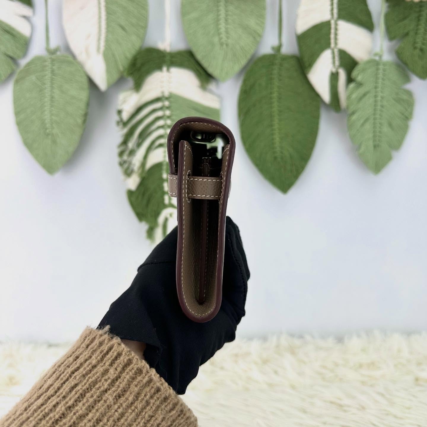 HERMES🤍PRE OWNED Kelly To Go 大象灰銀扣 Z Stamp 全套有盒🤎