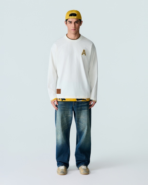 AAPE AAPEUNVS Moonface Embroidered Jeans (D653XXR)