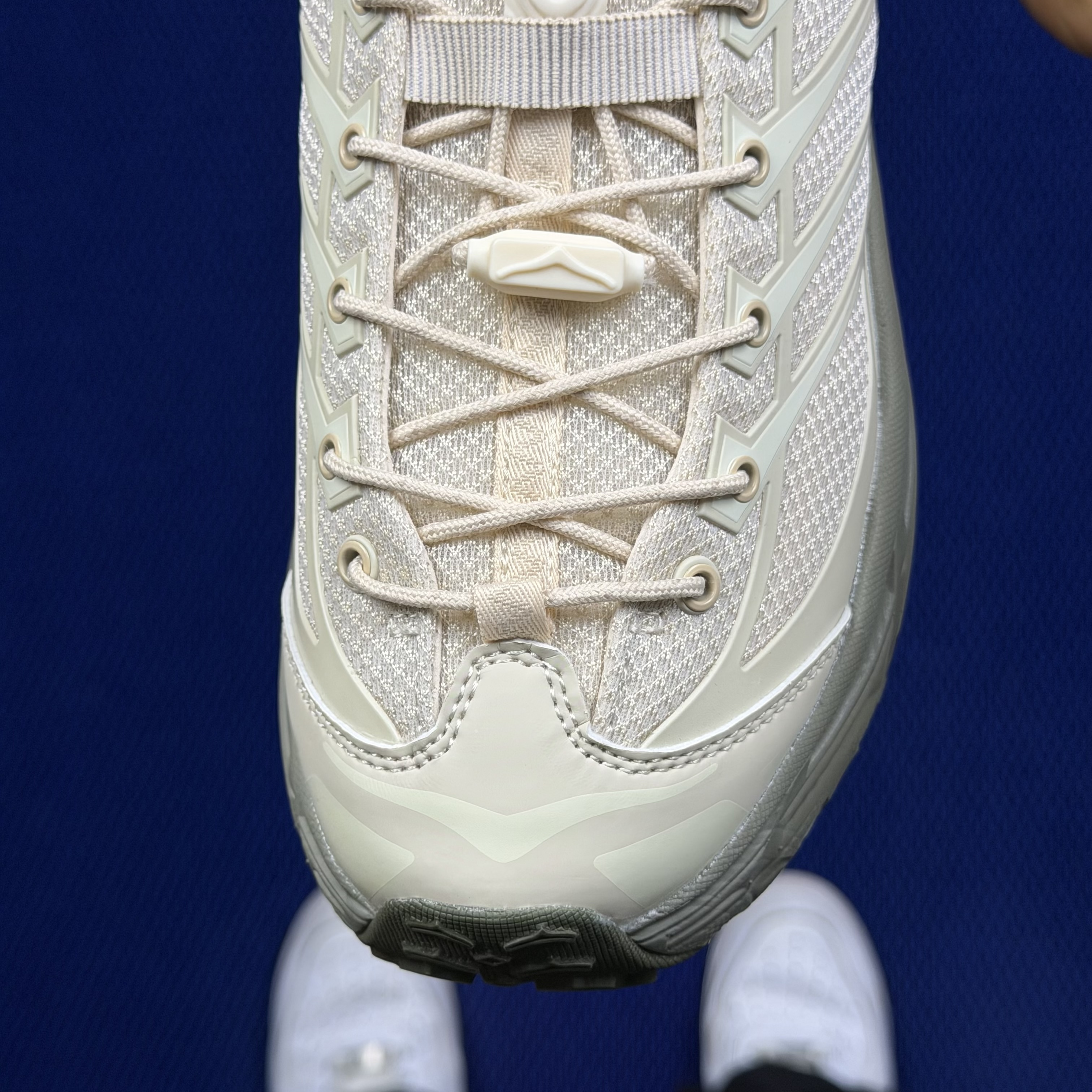 Hoka One One Mafate Three 2 