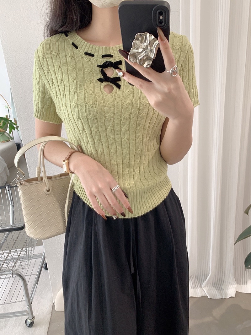 温柔风麻花蝴蝶结针织上衣