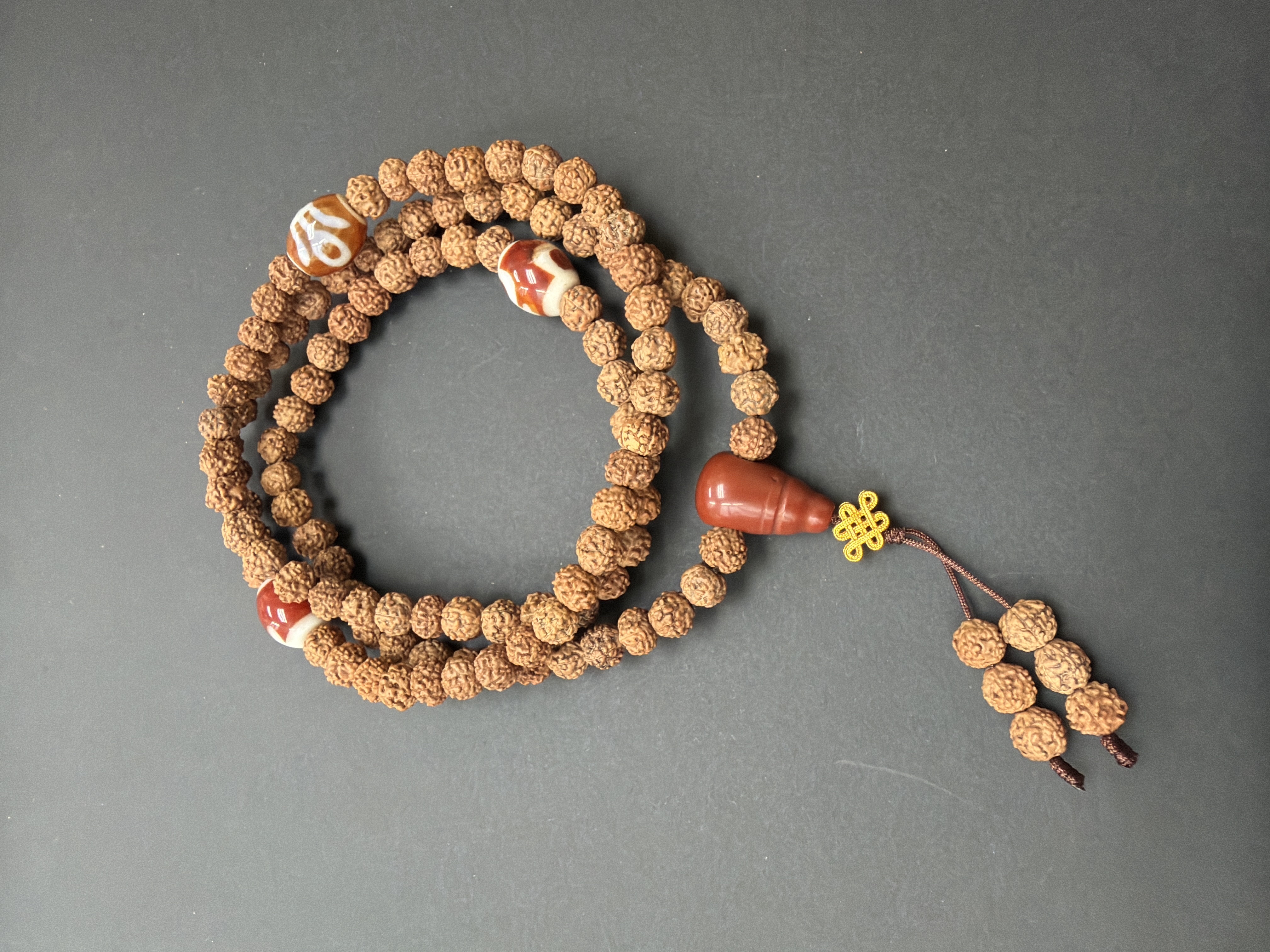 6mm 108粒尼泊爾金剛子念珠 配：寶瓶、貴人、度母