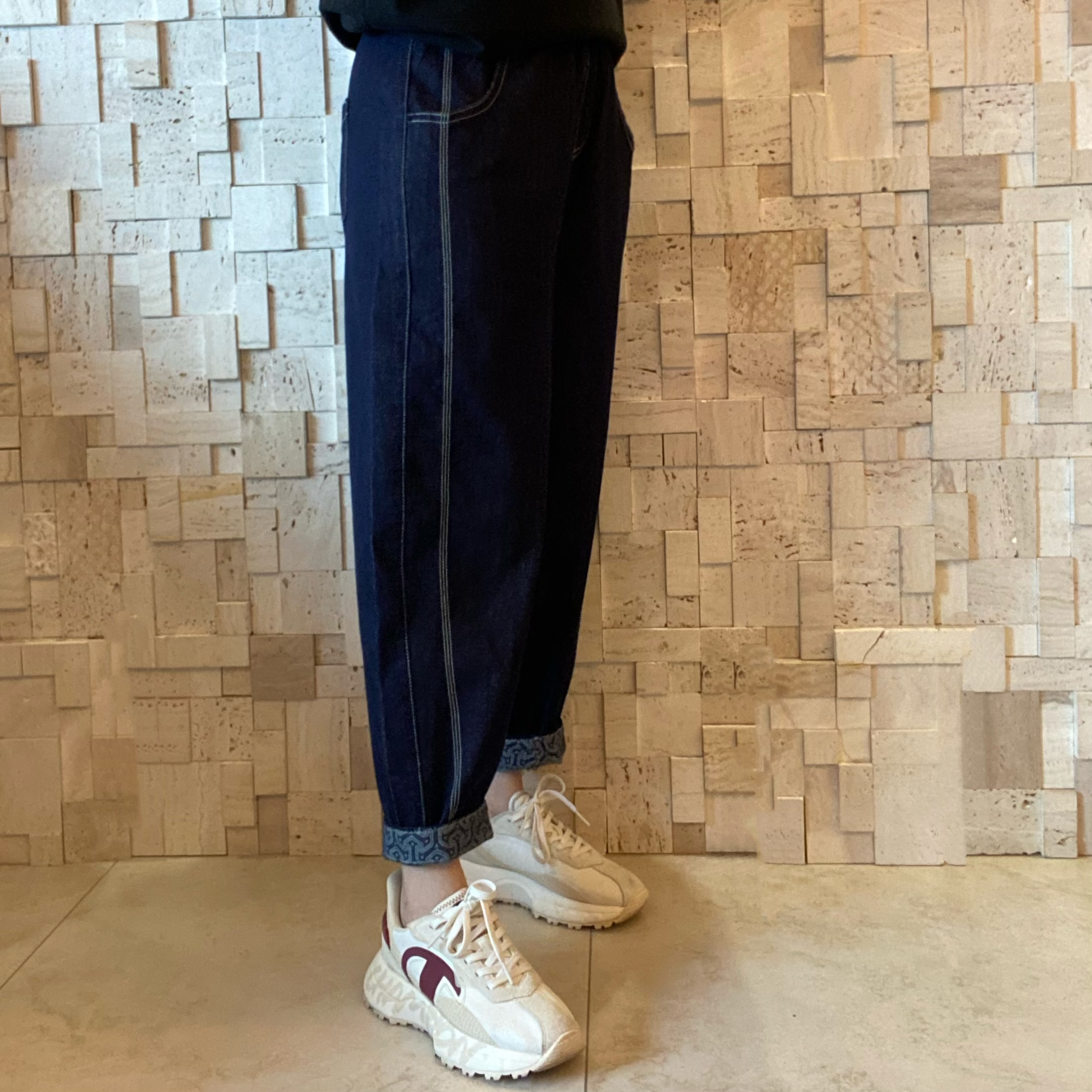 B00563 明線牛仔蘿白褲