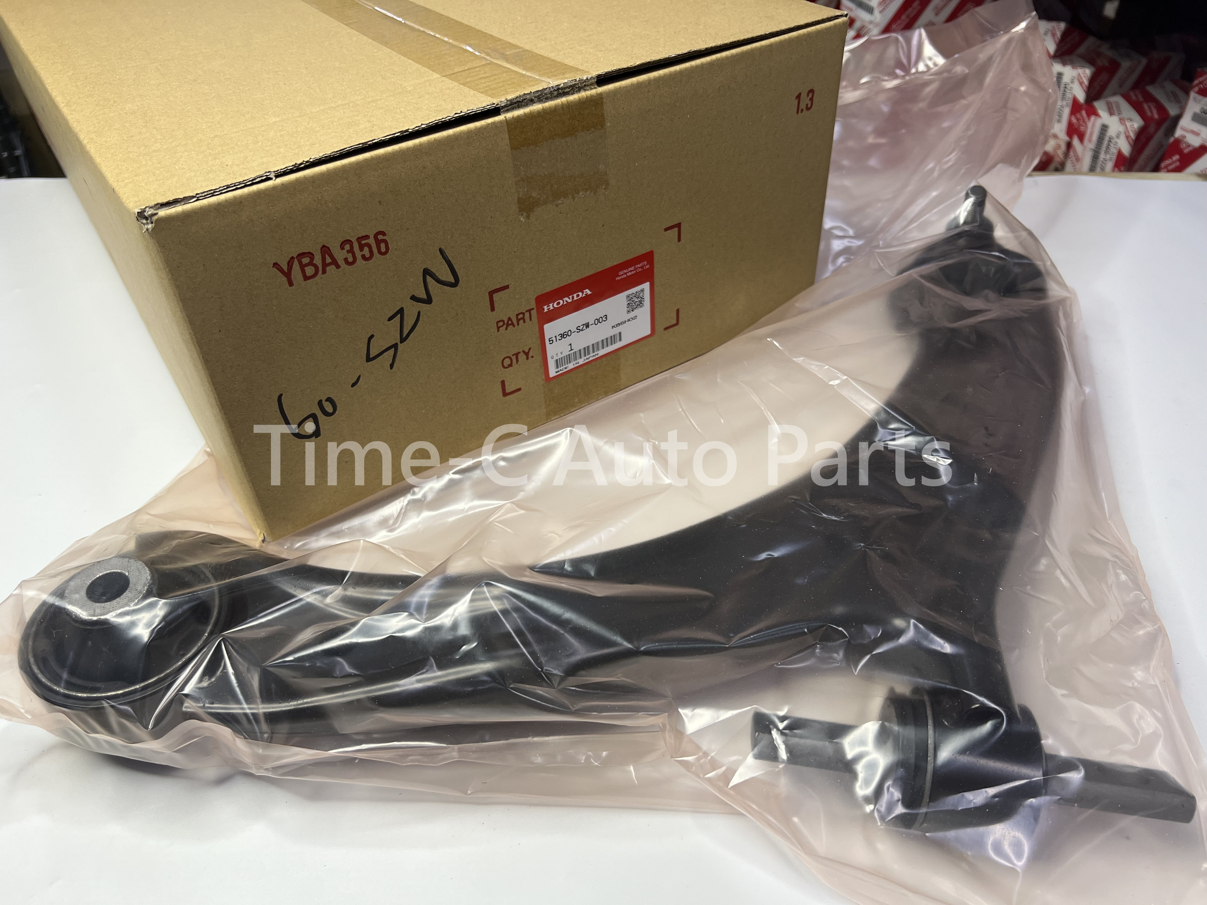 左下叉架 51360-SZW-003 - Honda Stepwgn