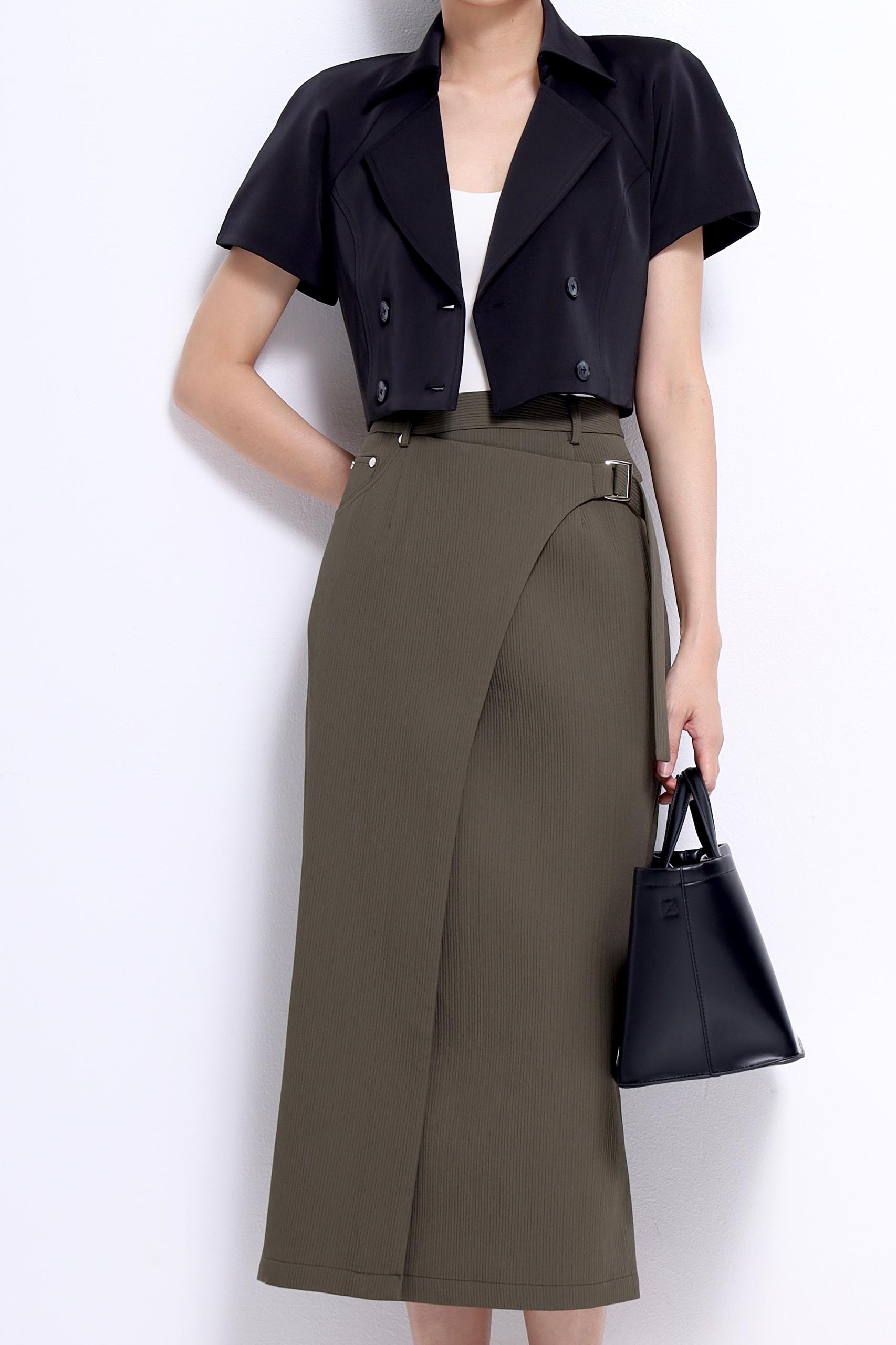 CB2705 Luxe Cropped Blazer