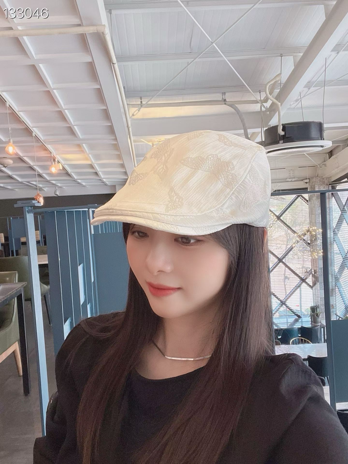 LY4 光澤感蝴蝶鴨咀帽