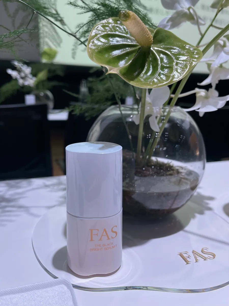 日本🇯🇵 FAS The Black Bright Serum II 亮黑精華液 30ml