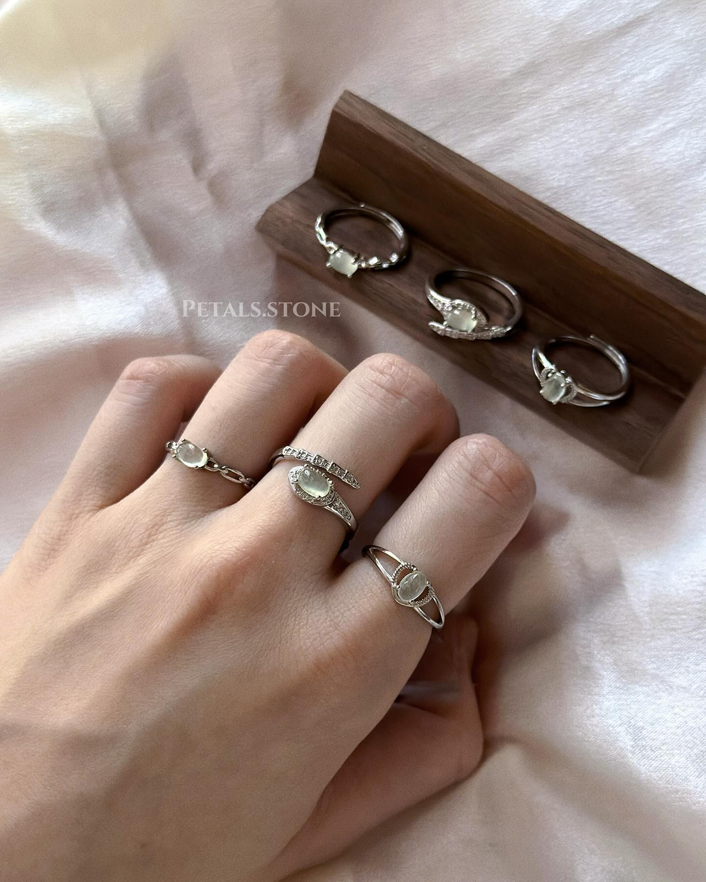 💚𝐏𝐫𝐞𝐡𝐧𝐢𝐭𝐞 𝐑𝐢𝐧𝐠𝐬