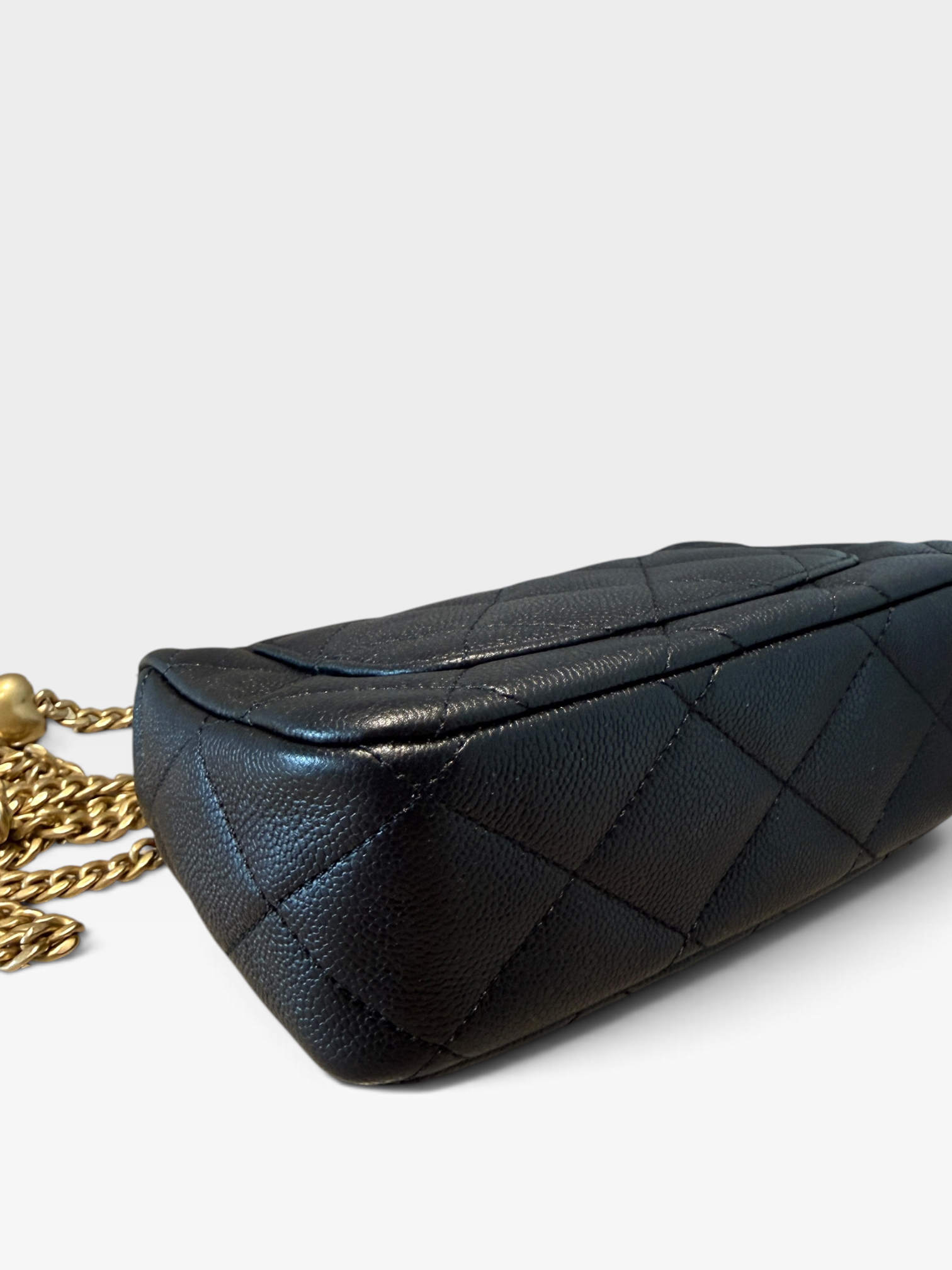 Pre-Owned Chanel 23P Sweetheart Crush Flap Bag / Product Code: 10123