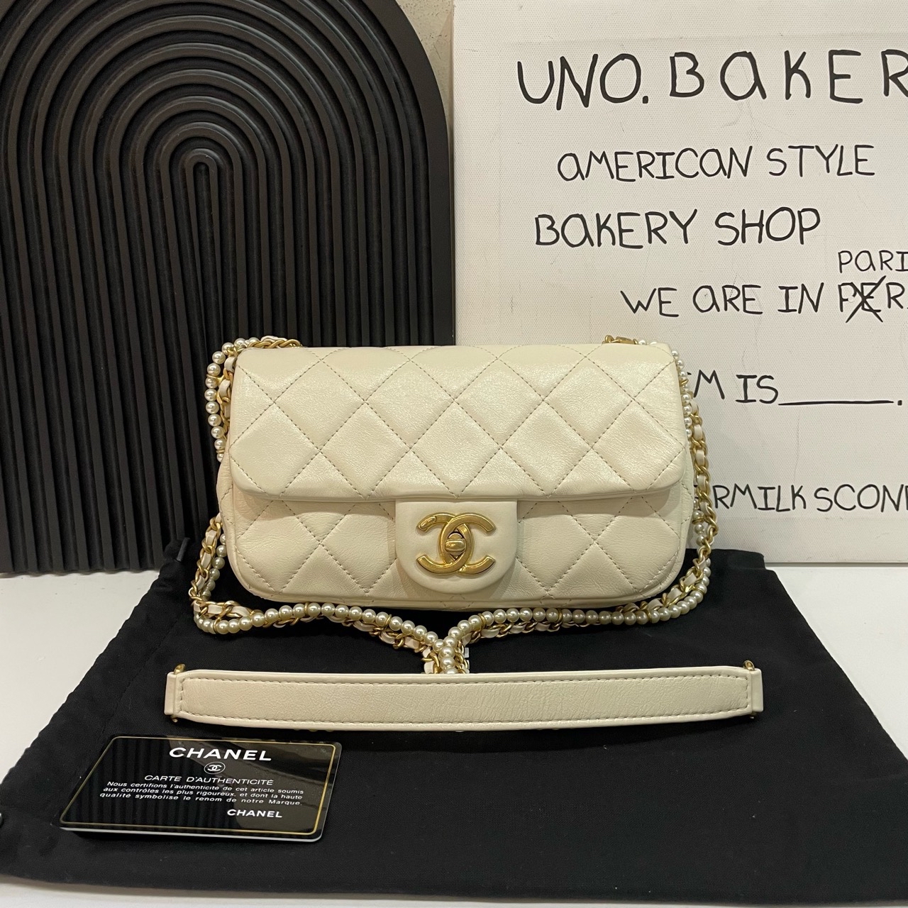 【預訂貨品】Chanel奶白色cf👜30開