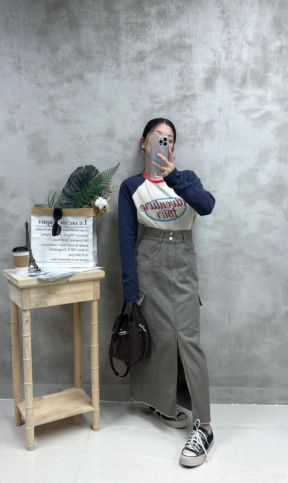 H16 雙袋前骨牛仔裙