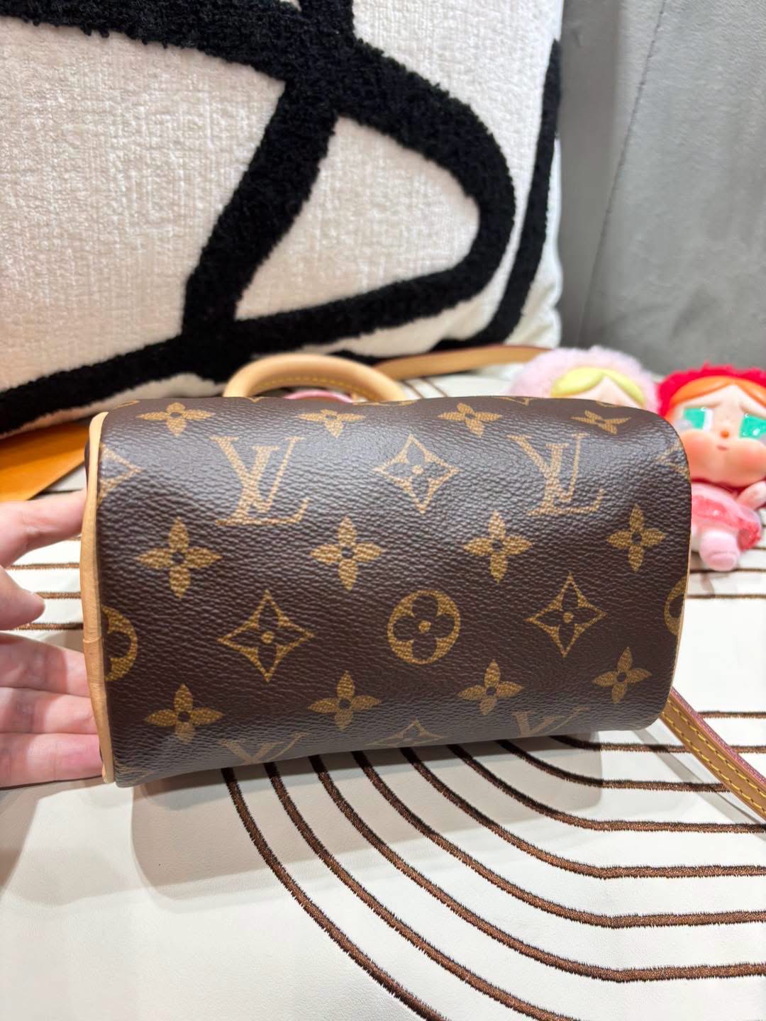 Lv nano speedy monogram  100%Authentic ,95%new ✅收據✅dust bag