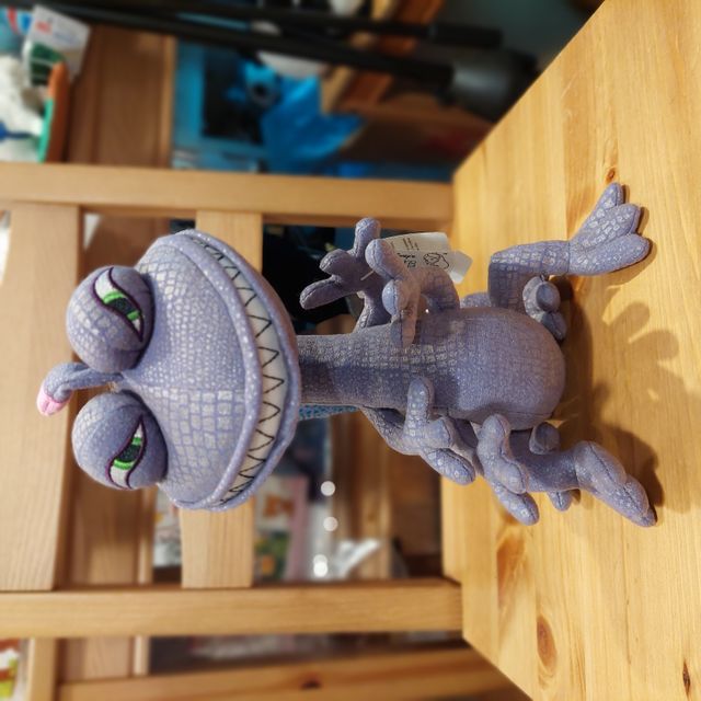Monster University 怪獸大學 變色龍 公仔 | Koby Gift