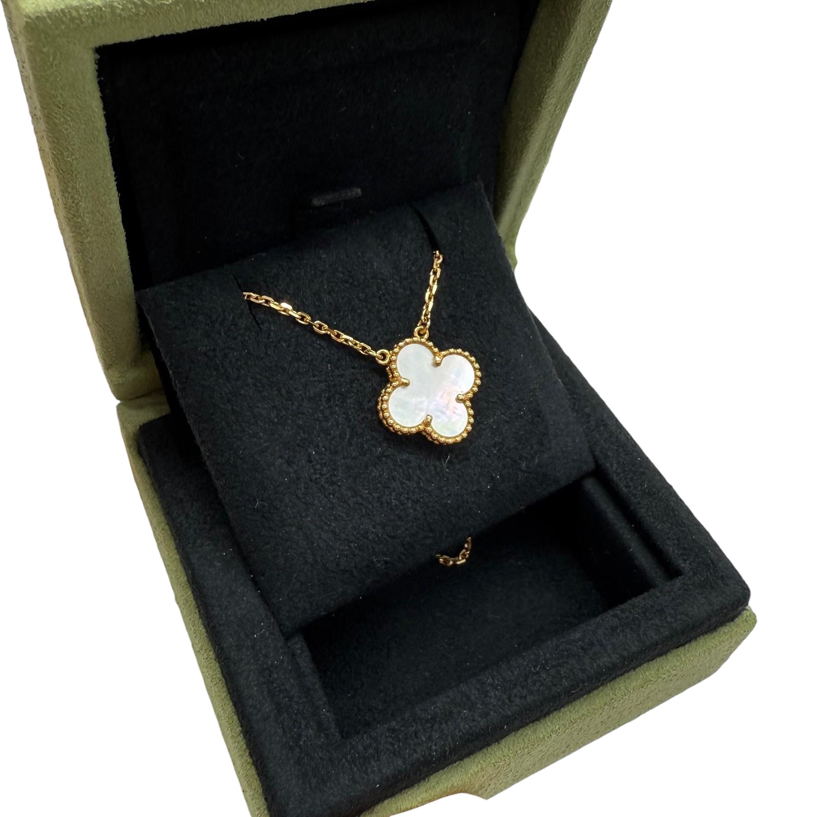 Pre-owned VCA Vintage Alhambra Necklace / Product Code: 061933