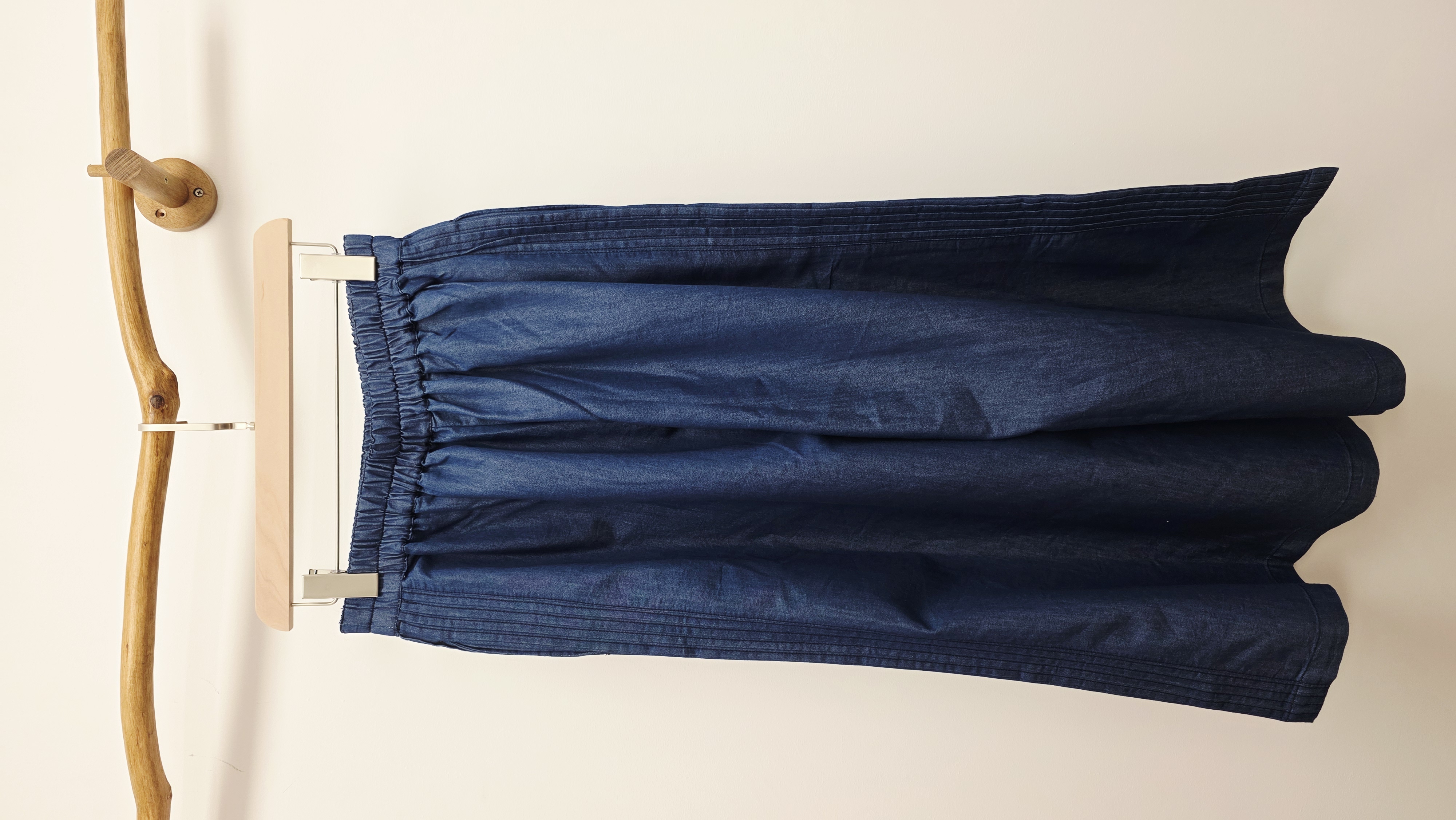 日牌深藍拼側風琴褶褶橡筋牛仔褲