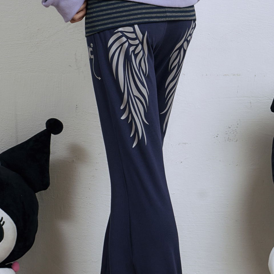 Venhit x Kuromi Striped Banding Bootcut (Black/Navy)