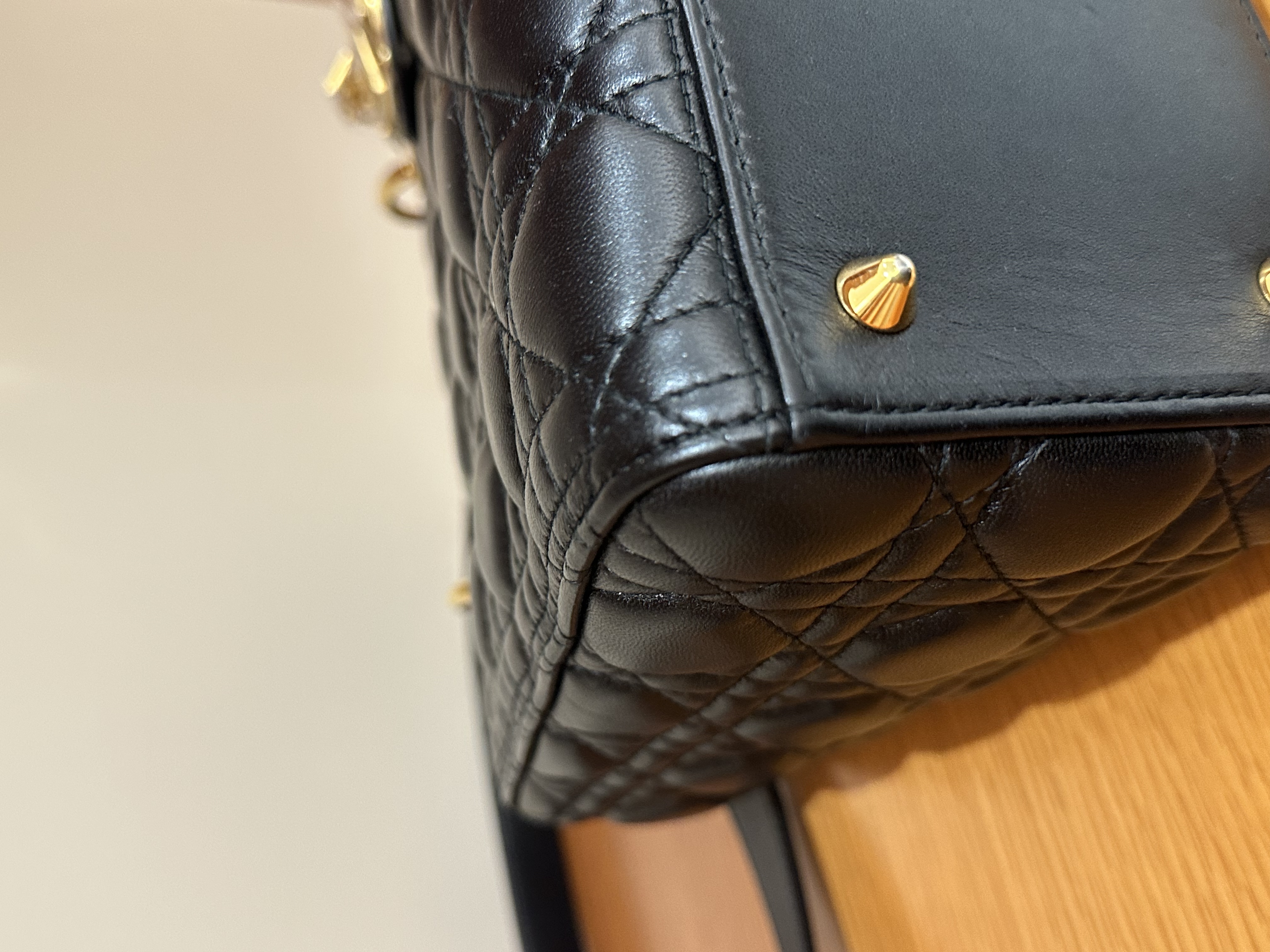 Pre-Owned DIOR Lady Dior Handbag / Product Code: 26042902